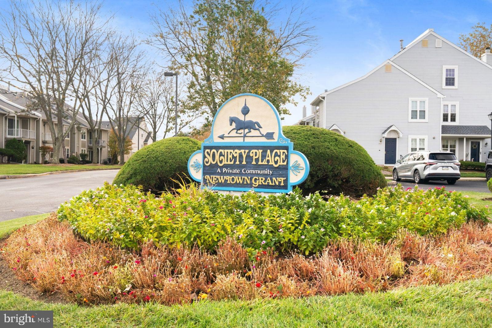2212 SOCIETY PLACE