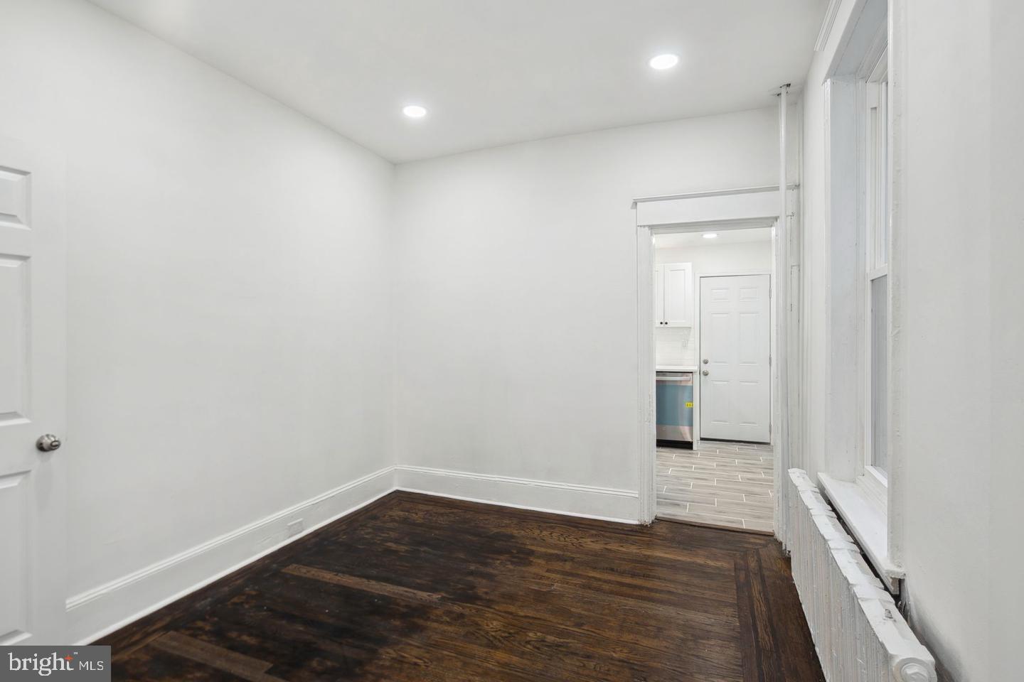 PORT RICHMOND - Residential