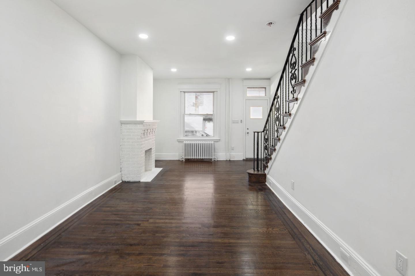 PORT RICHMOND - Residential