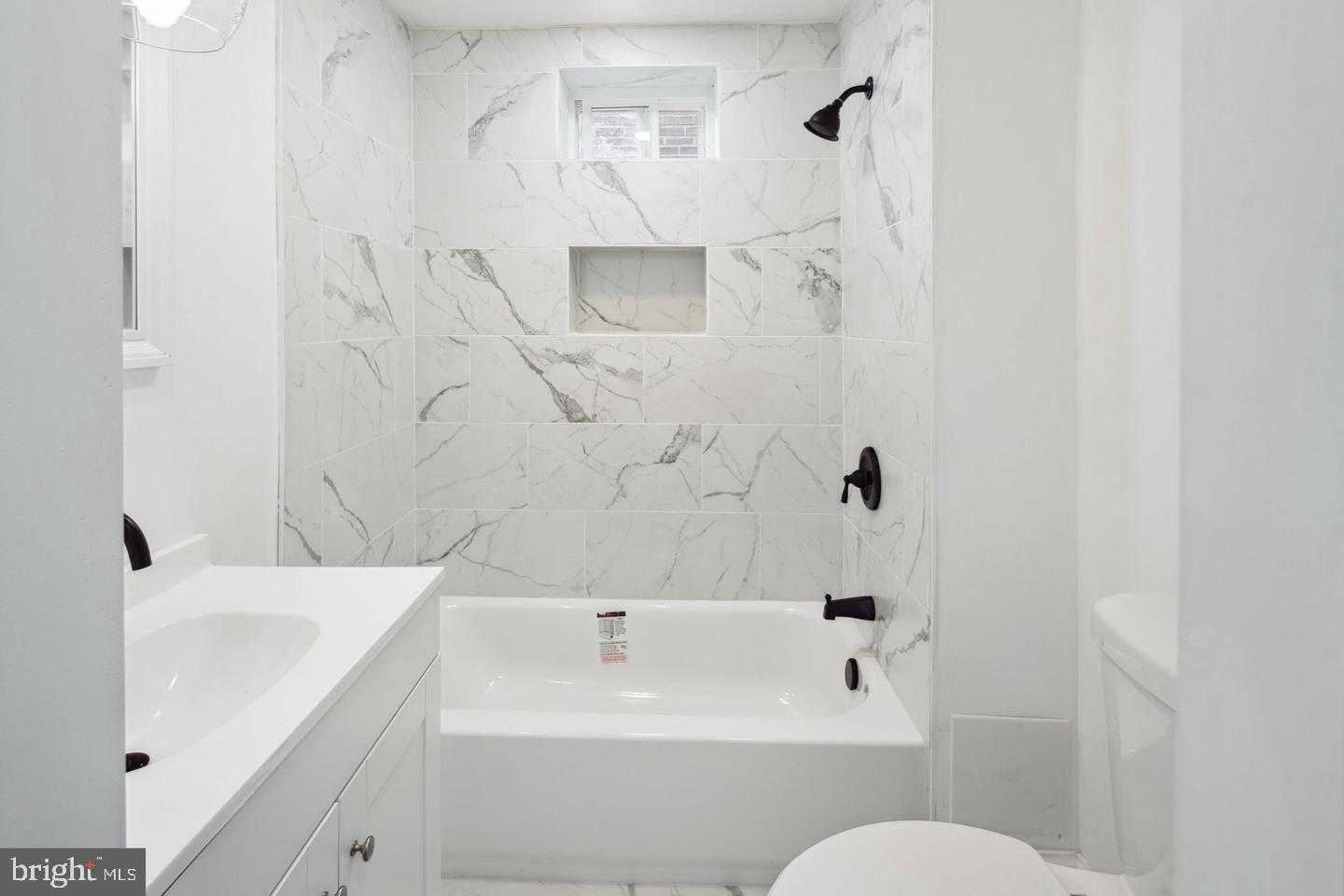 PORT RICHMOND - Residential