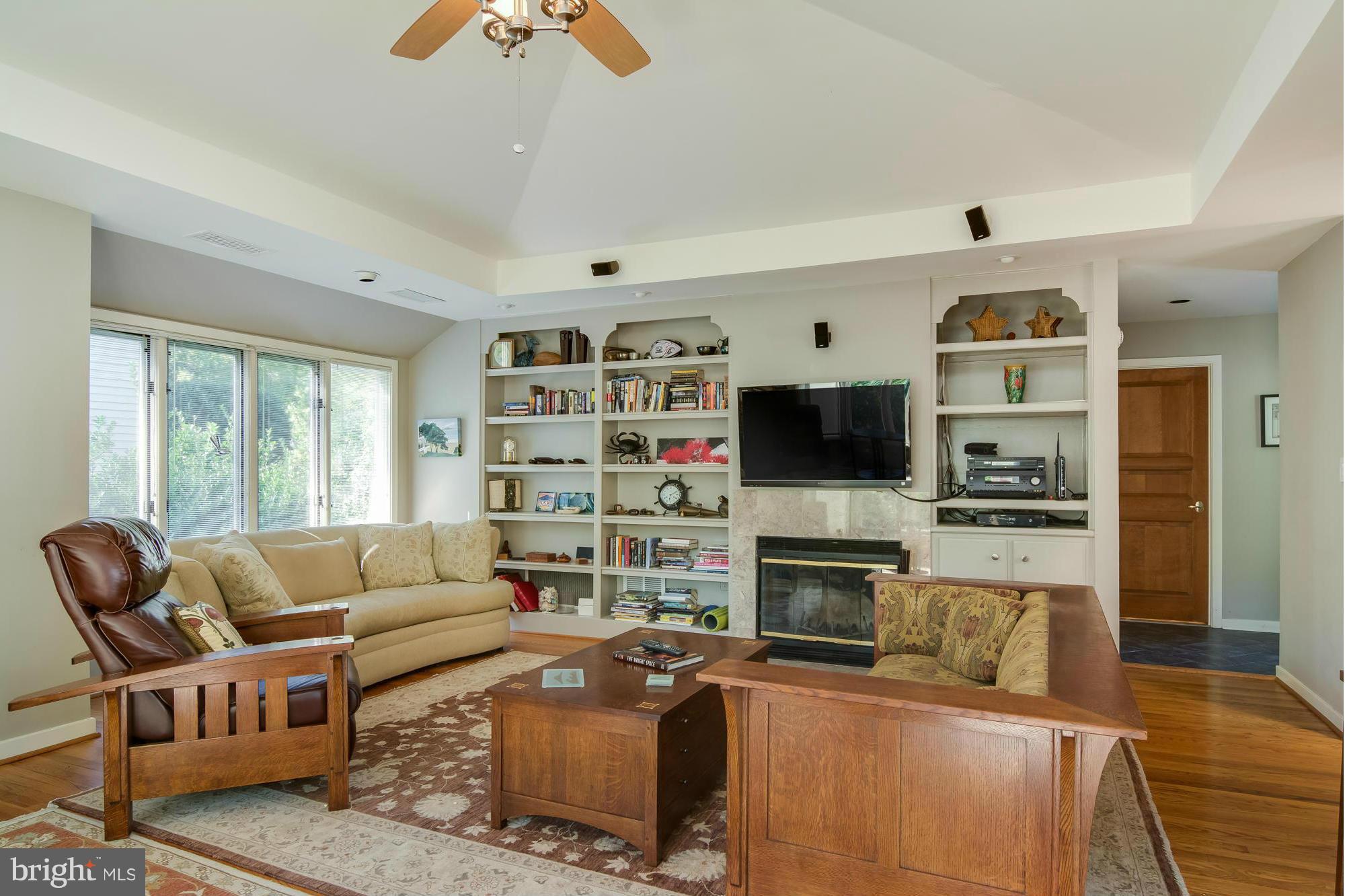 PENDENNIS MOUNT - Residential