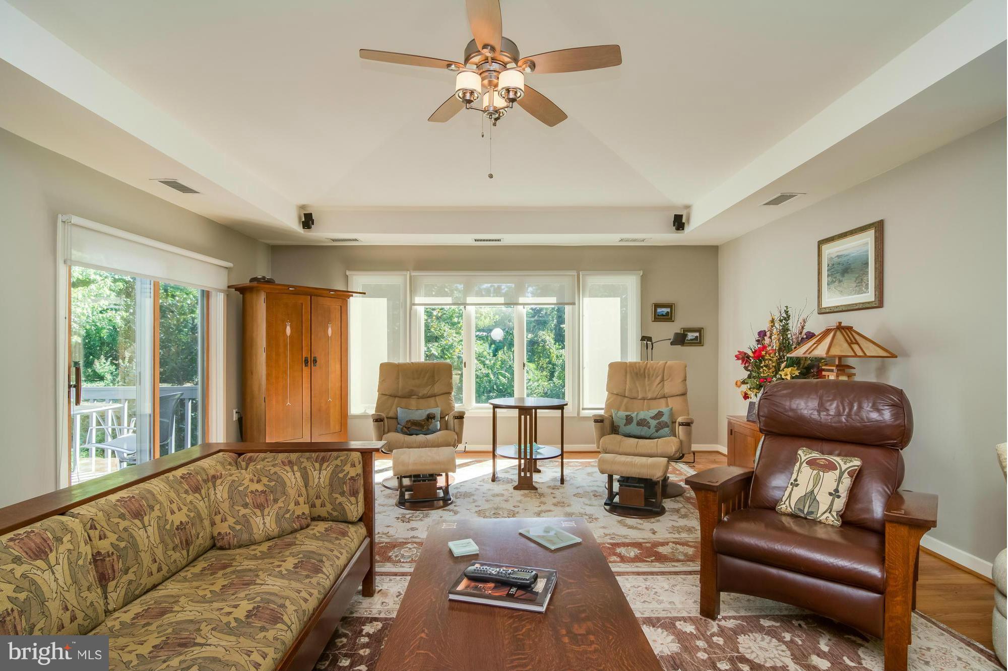 PENDENNIS MOUNT - Residential