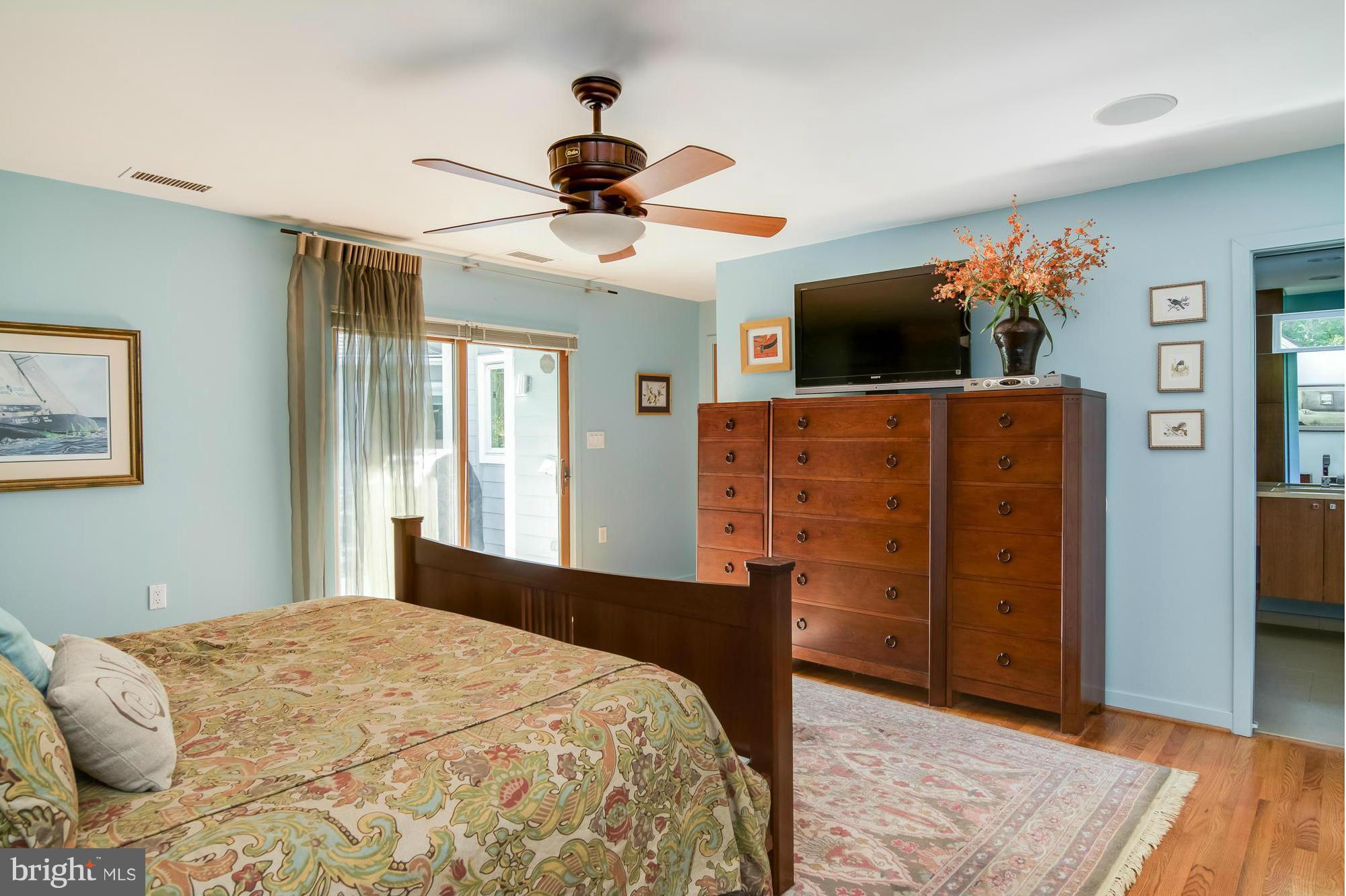 PENDENNIS MOUNT - Residential