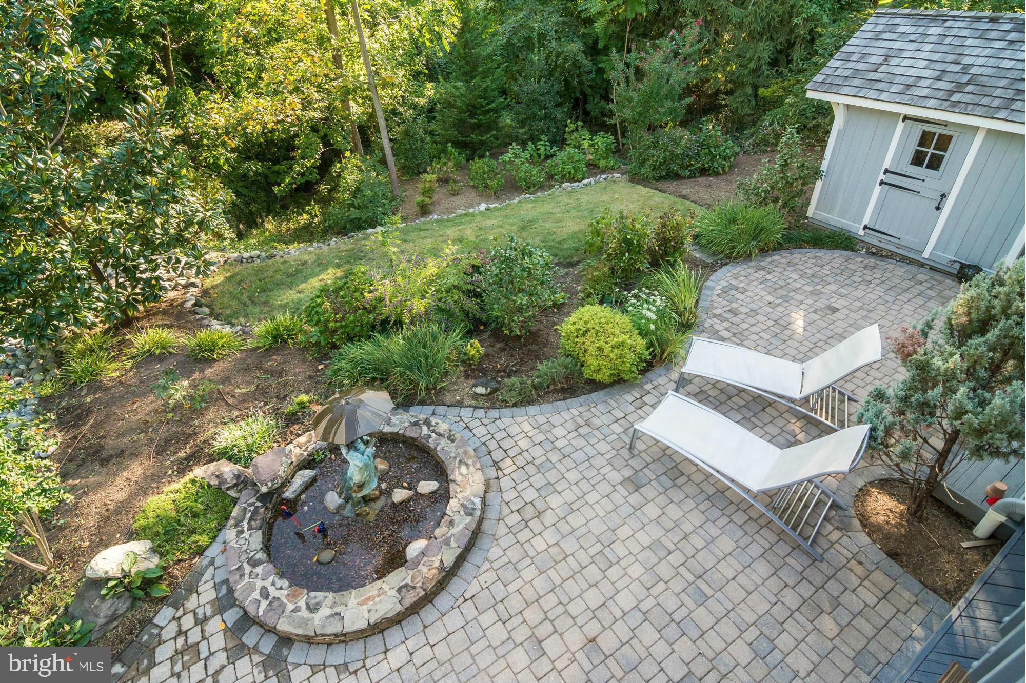 PENDENNIS MOUNT - Residential