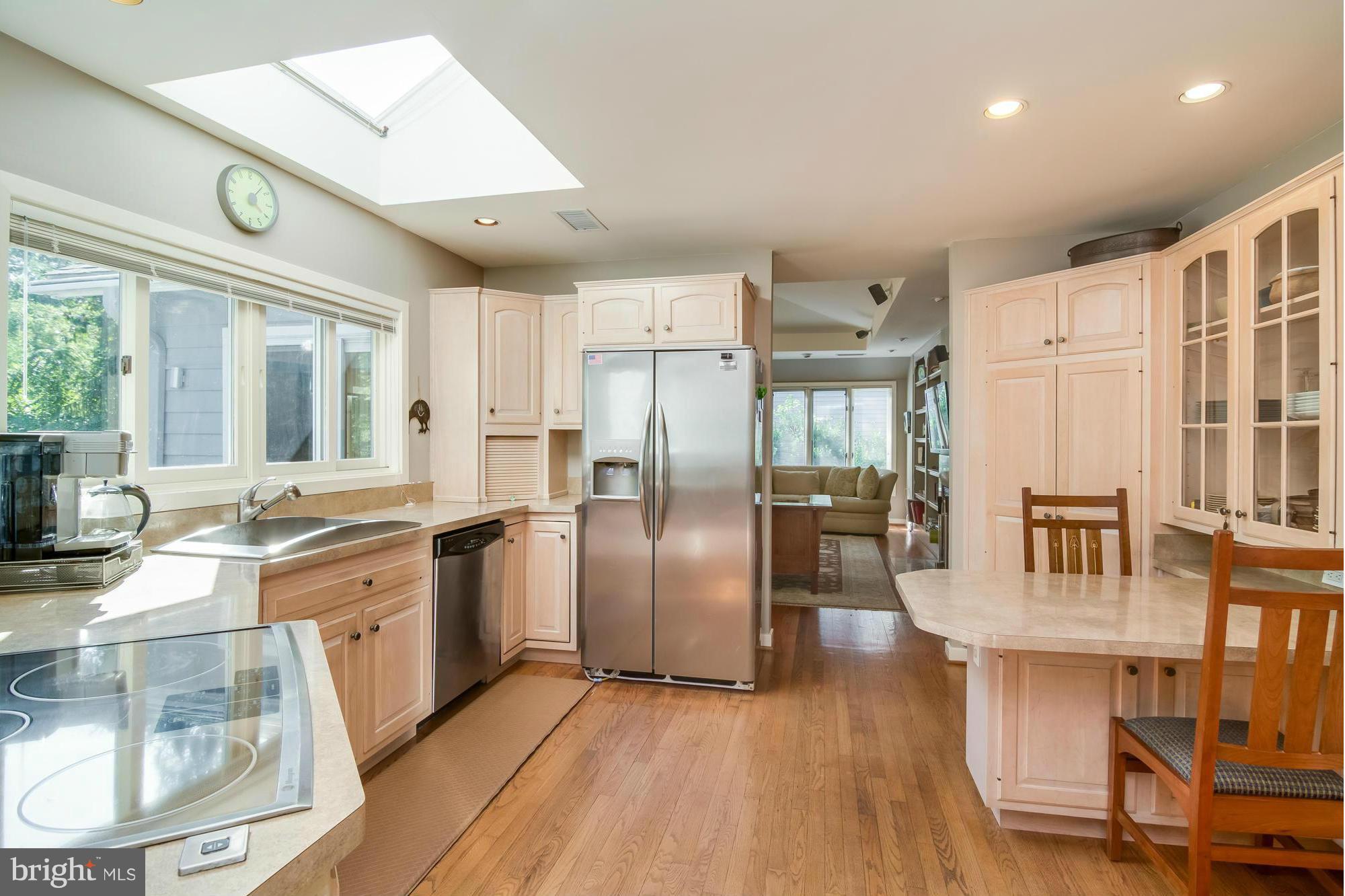 PENDENNIS MOUNT - Residential