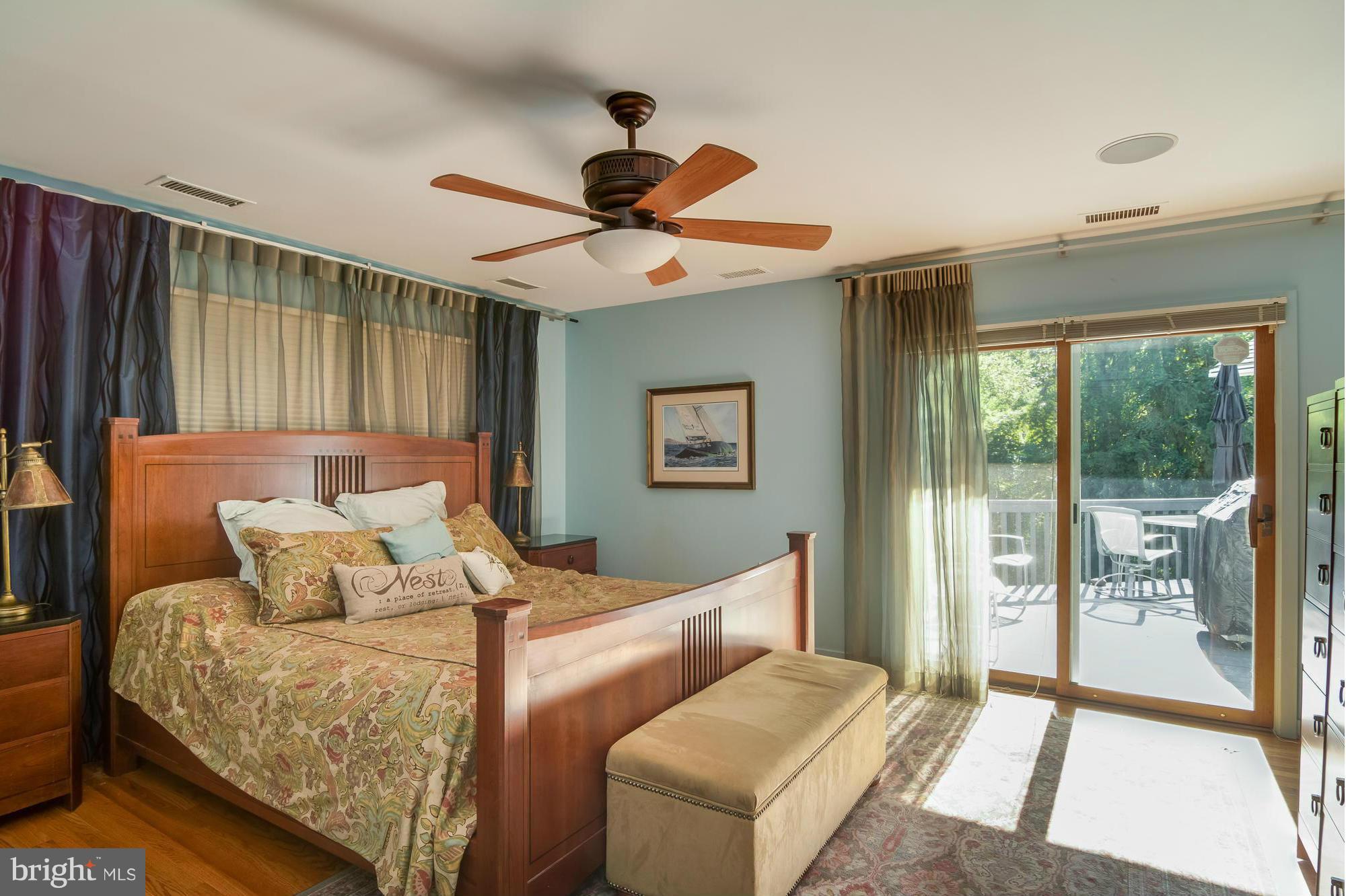 PENDENNIS MOUNT - Residential