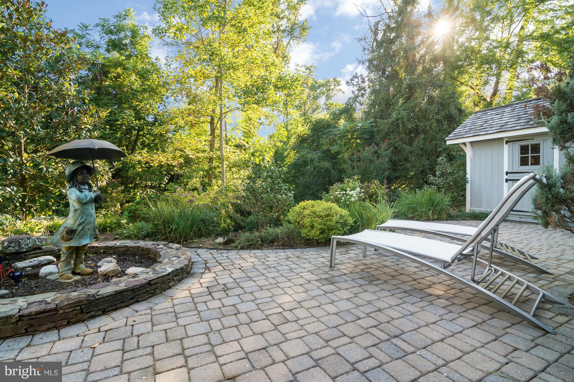 PENDENNIS MOUNT - Residential