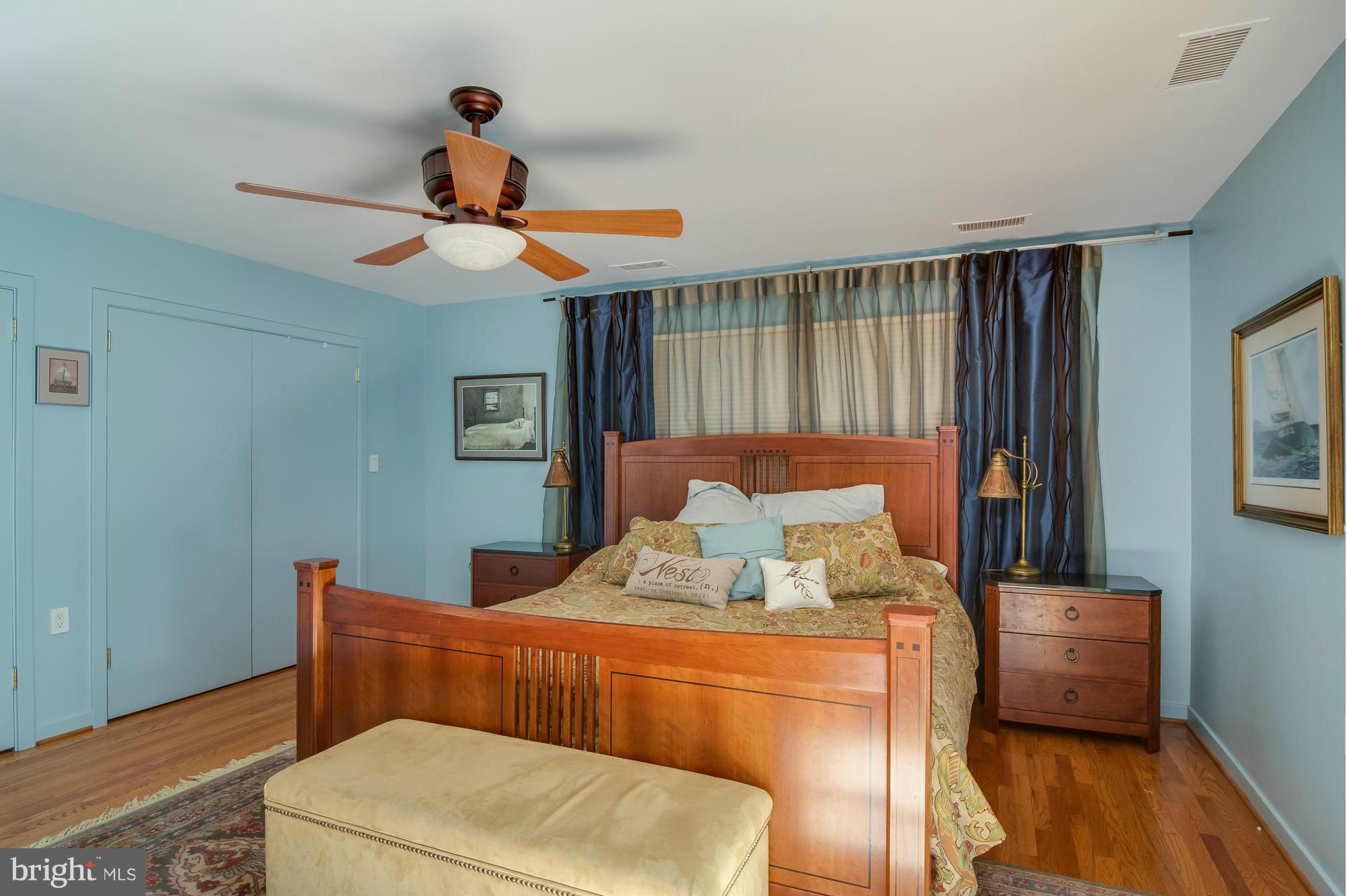 PENDENNIS MOUNT - Residential