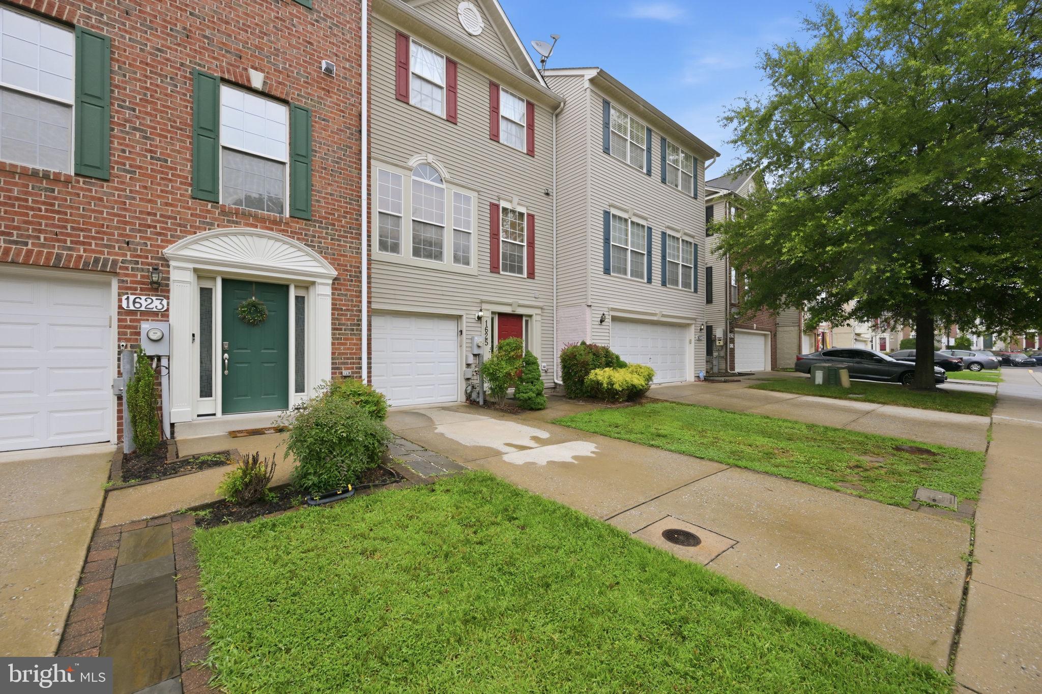 1625 BENOLI COURT