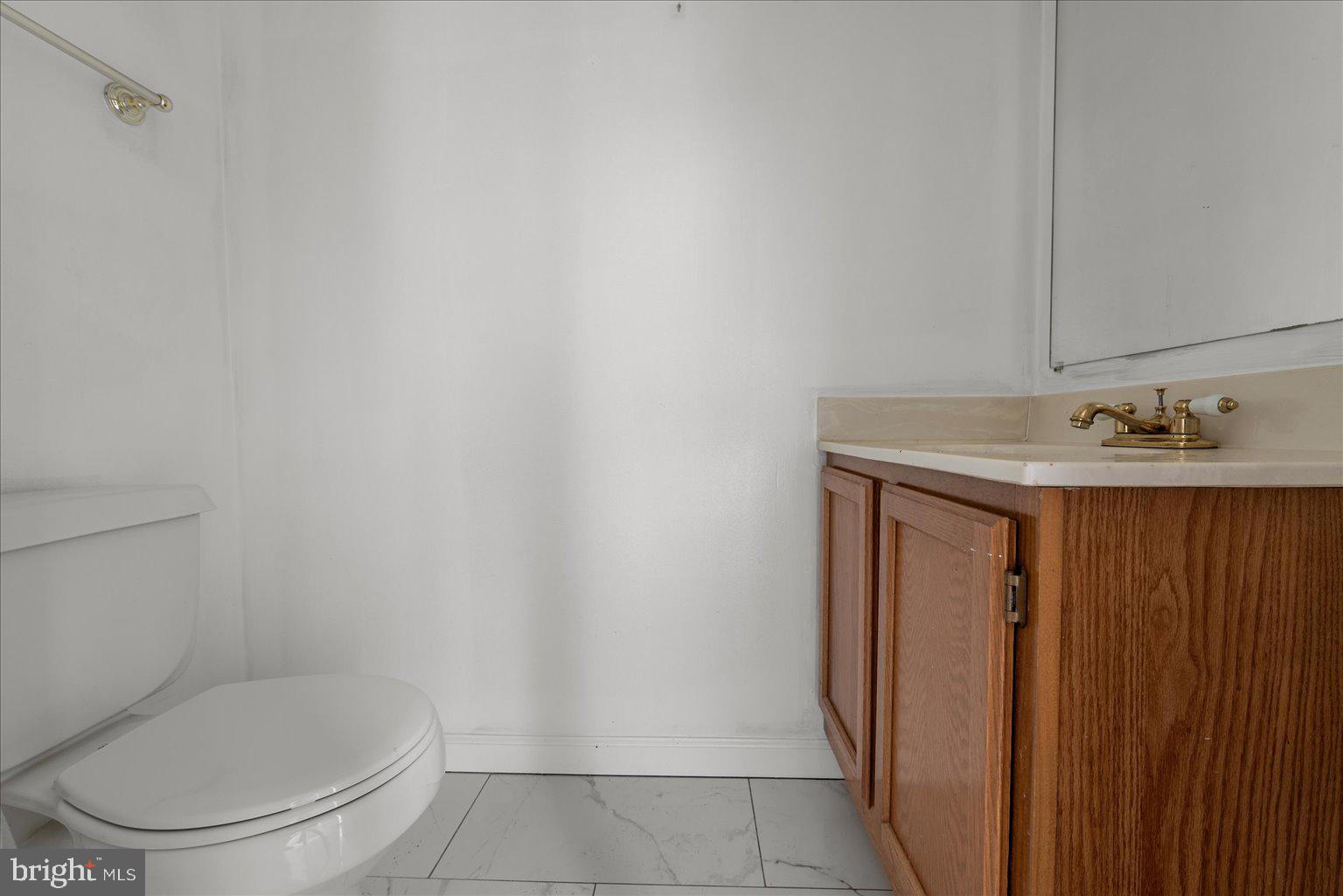 QUAIL HOLLOW - Residential