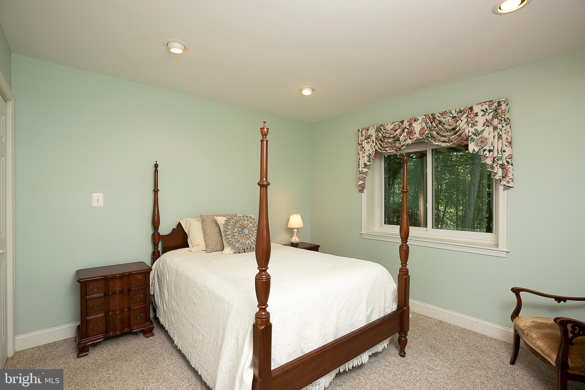 RIDGES AT ANNAPOLIS - Residential