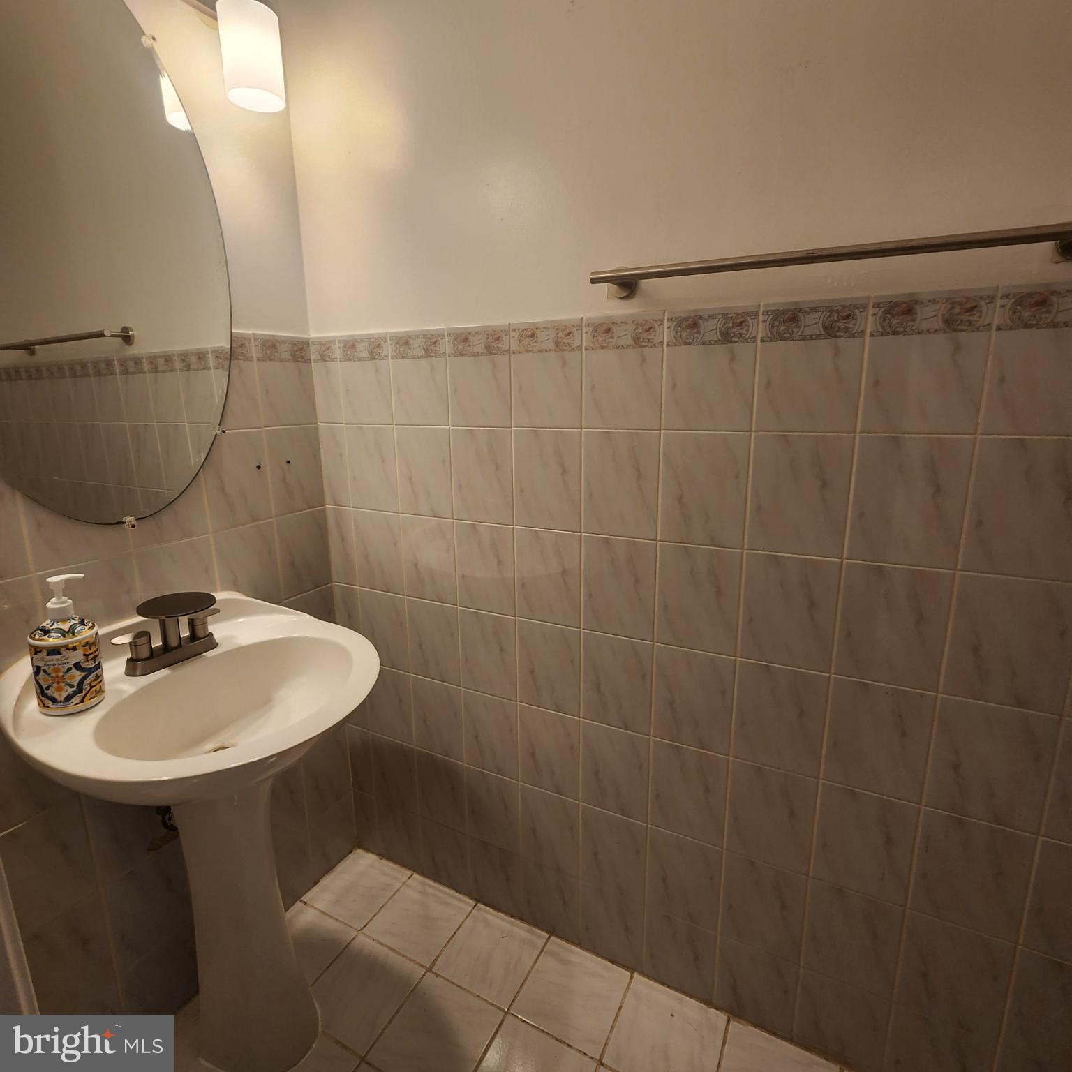 FOUNDERS WOODS PLAT 2 - Residential Lease