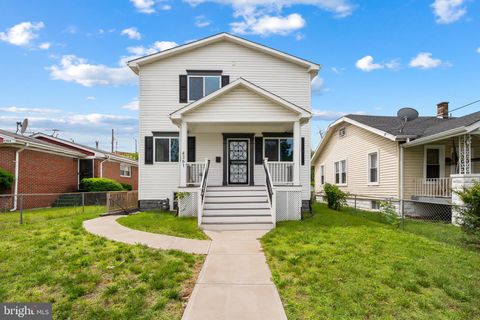 4261 MEADE STREET NE WASHINGTON DC 20019