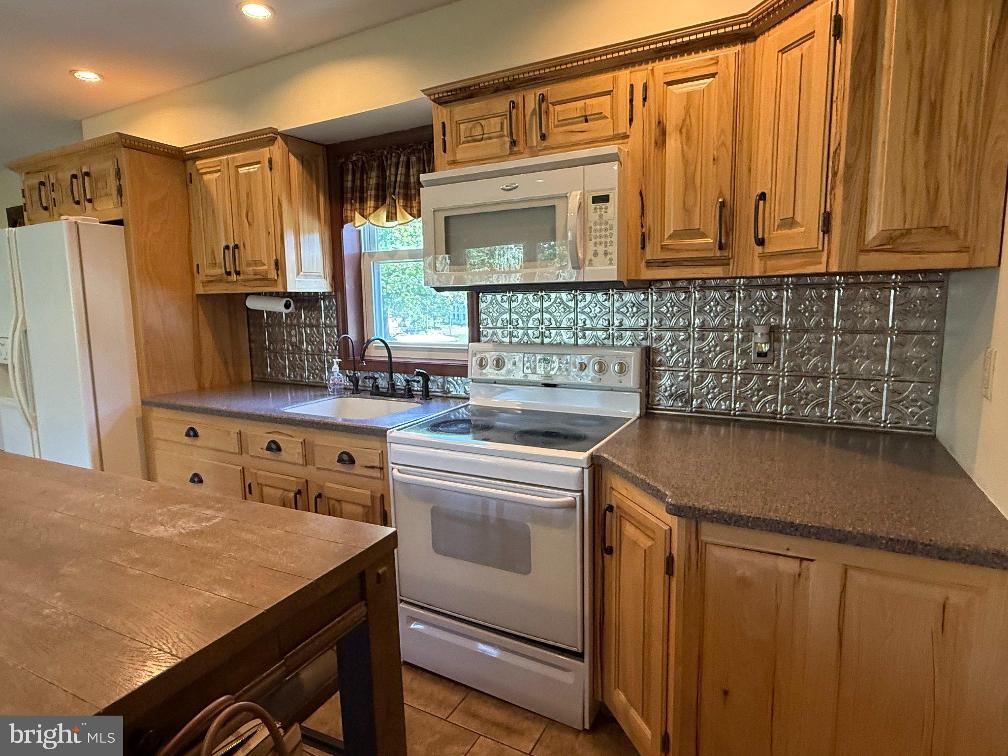 EBENEZER AREA - Residential