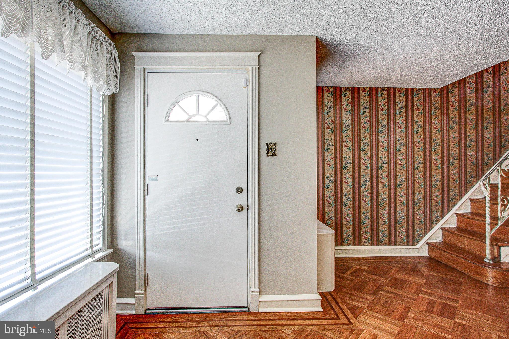 MAYFAIR - Residential