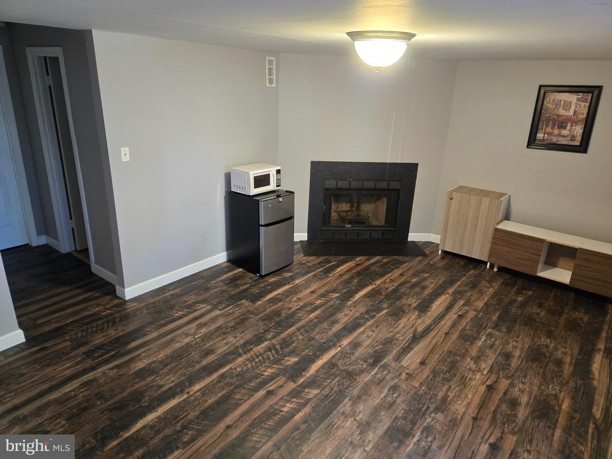 5922 ANNABERG PLACE 189