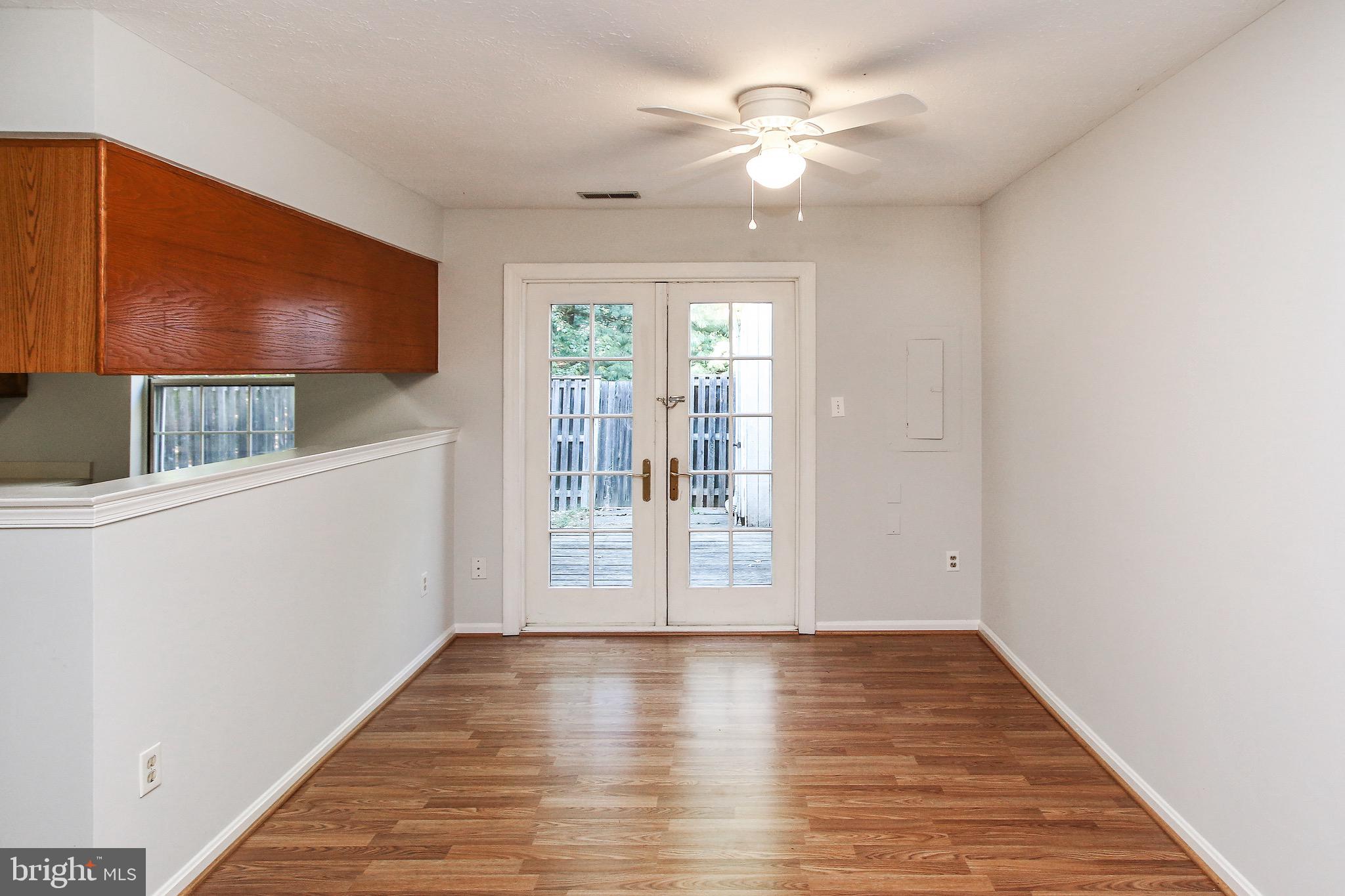 OWENS GLEN - Residential Lease