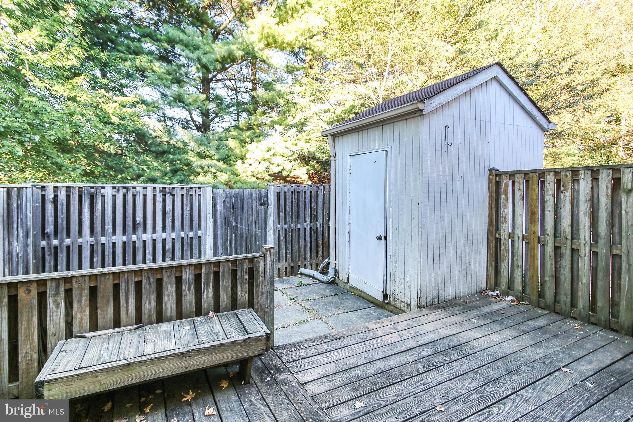 OWENS GLEN - Residential Lease