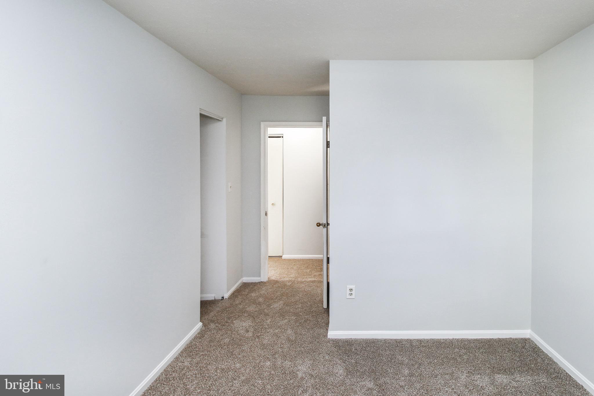 OWENS GLEN - Residential Lease