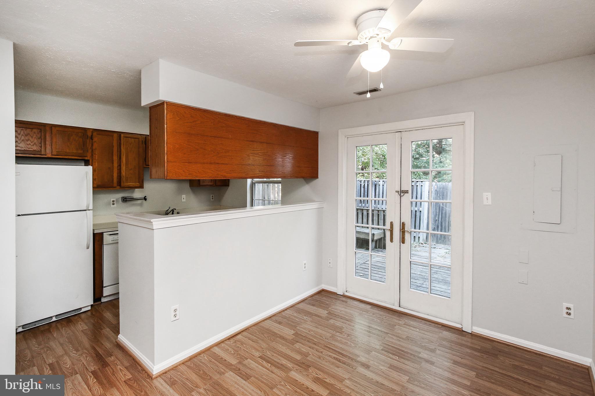 OWENS GLEN - Residential Lease