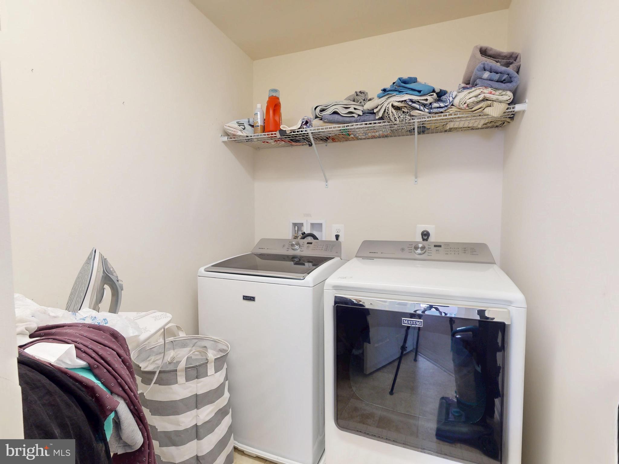 EAGLES POINTE - Residential Lease