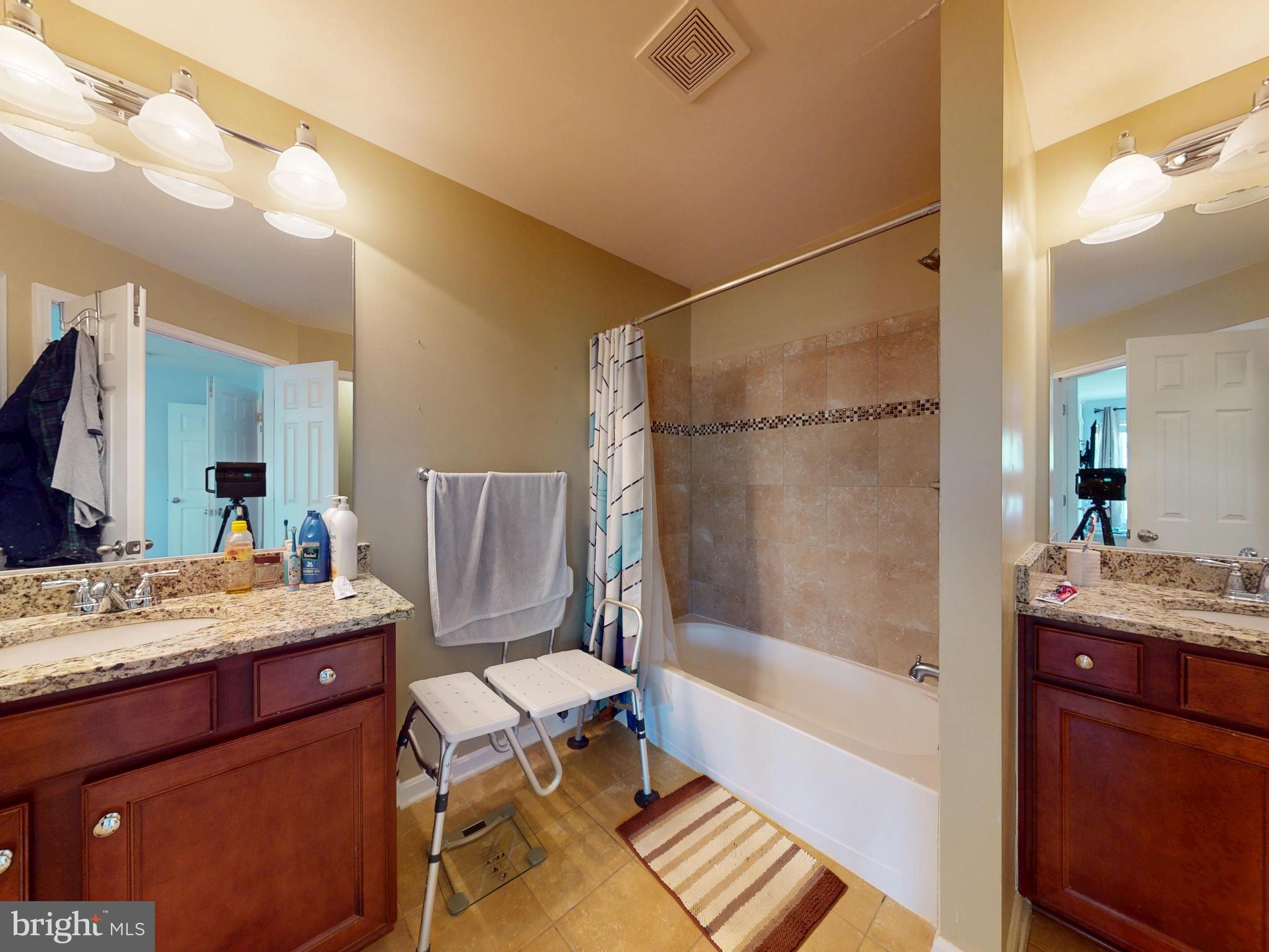 EAGLES POINTE - Residential Lease