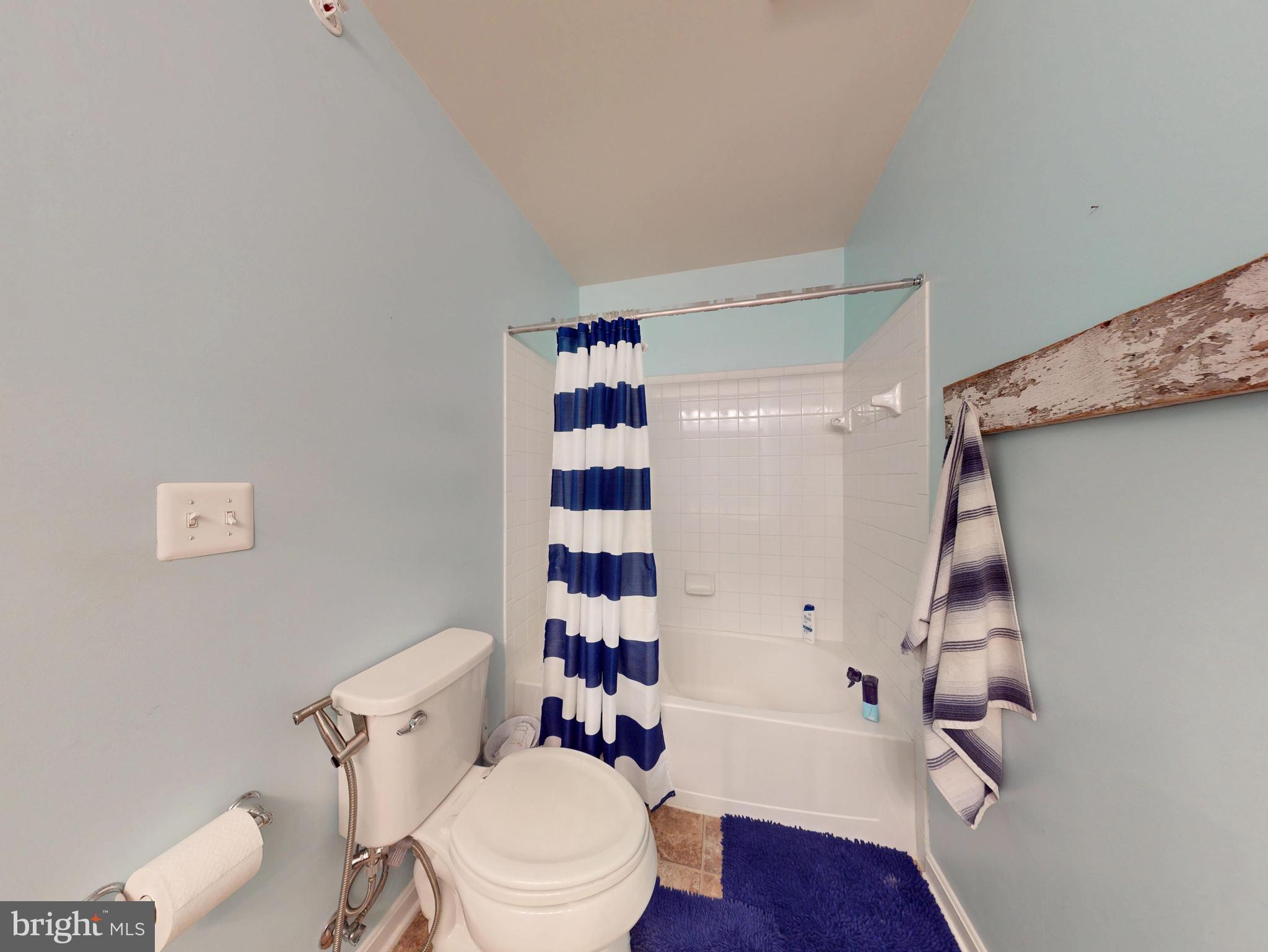 EAGLES POINTE - Residential Lease