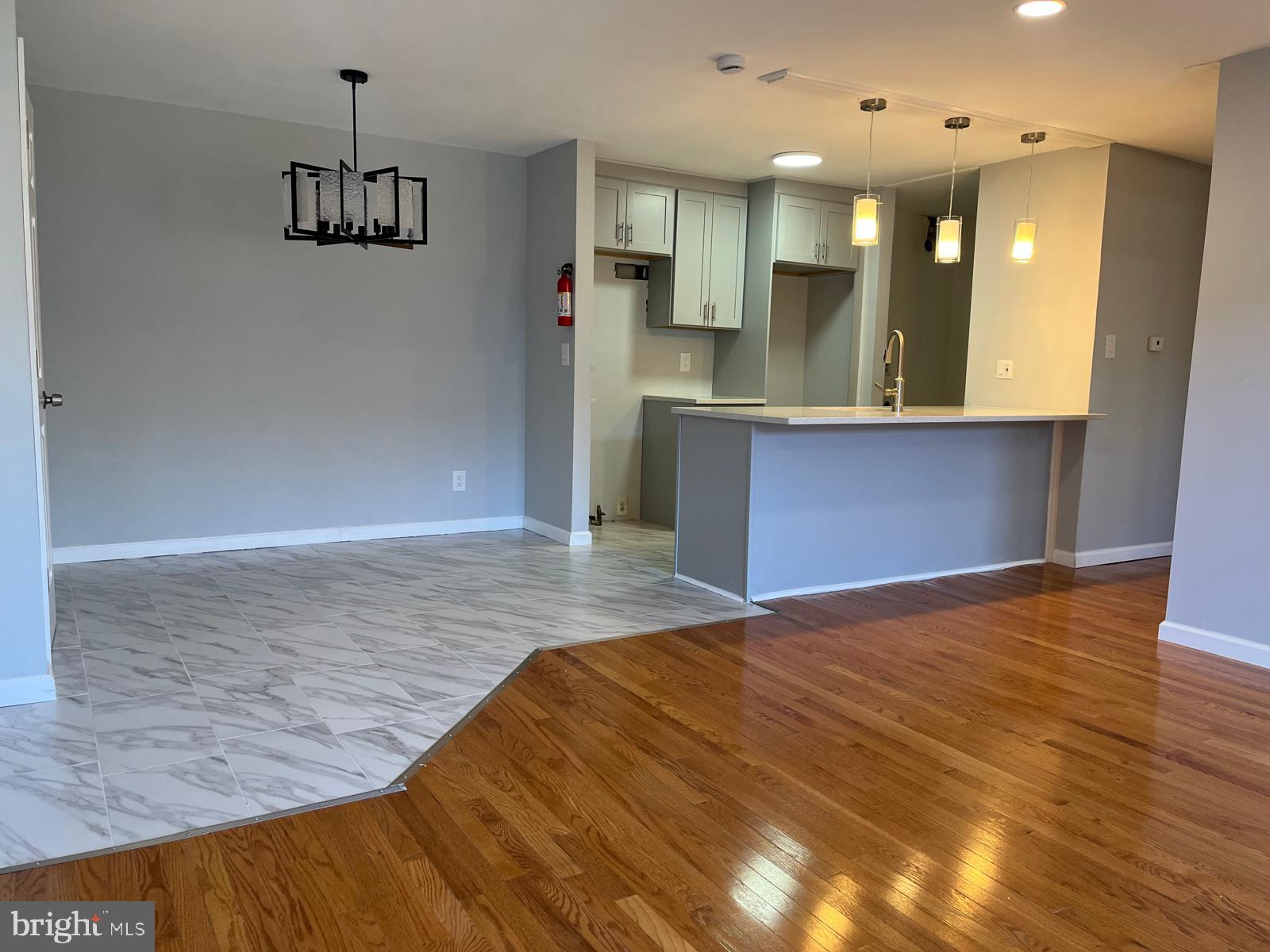 1701 WOODHOLLOW DRIVE