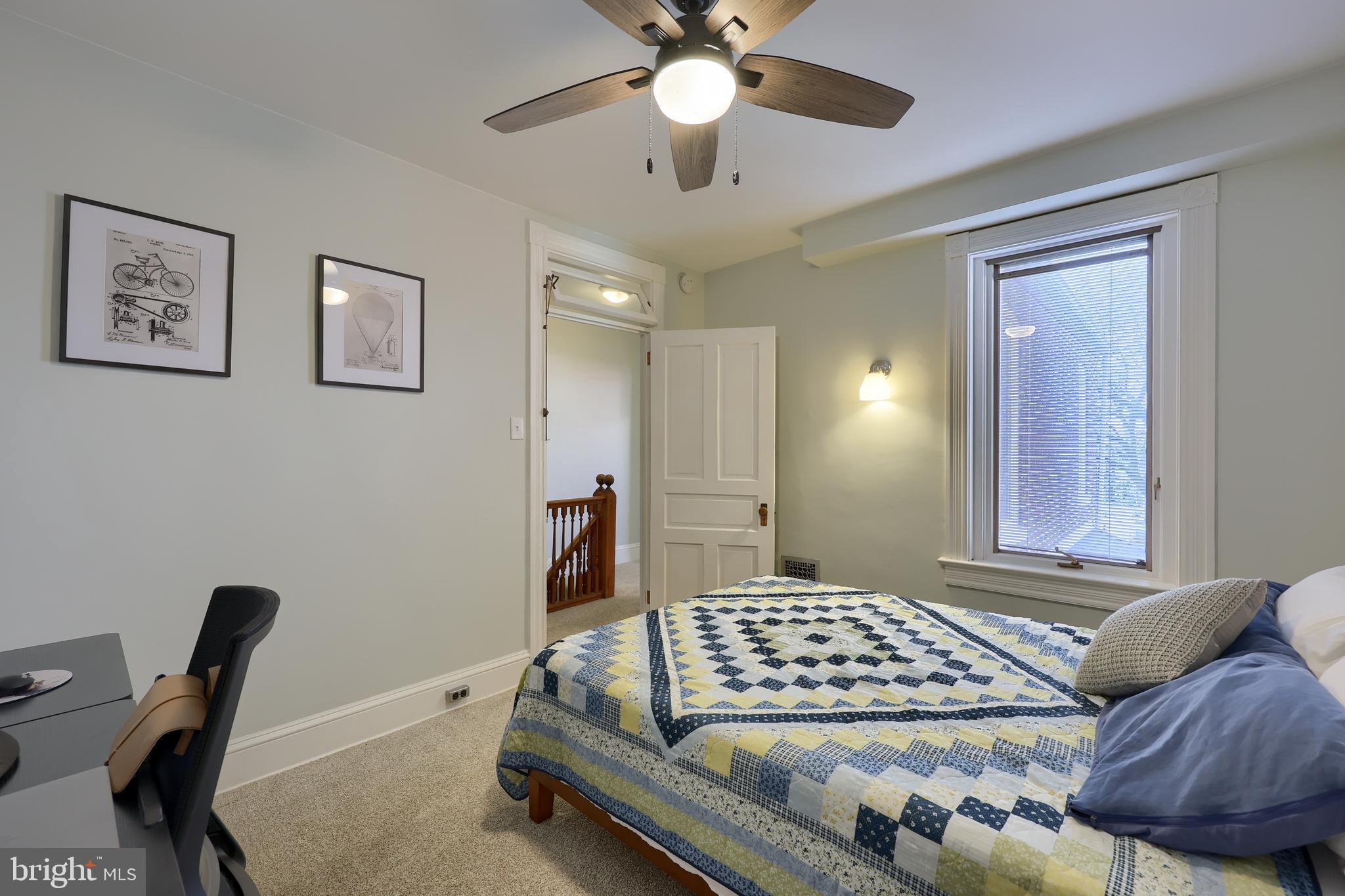 CHESTNUT HILL - Residential