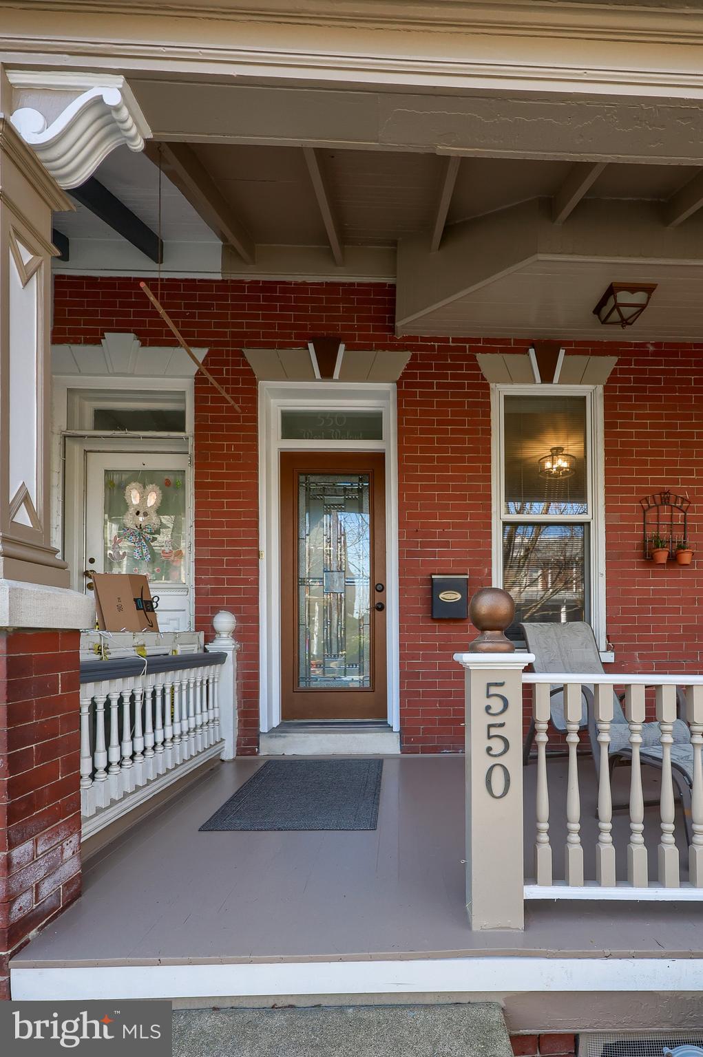 CHESTNUT HILL - Residential