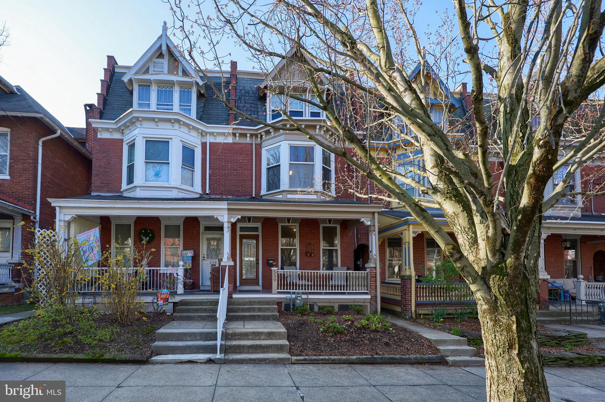 CHESTNUT HILL - Residential