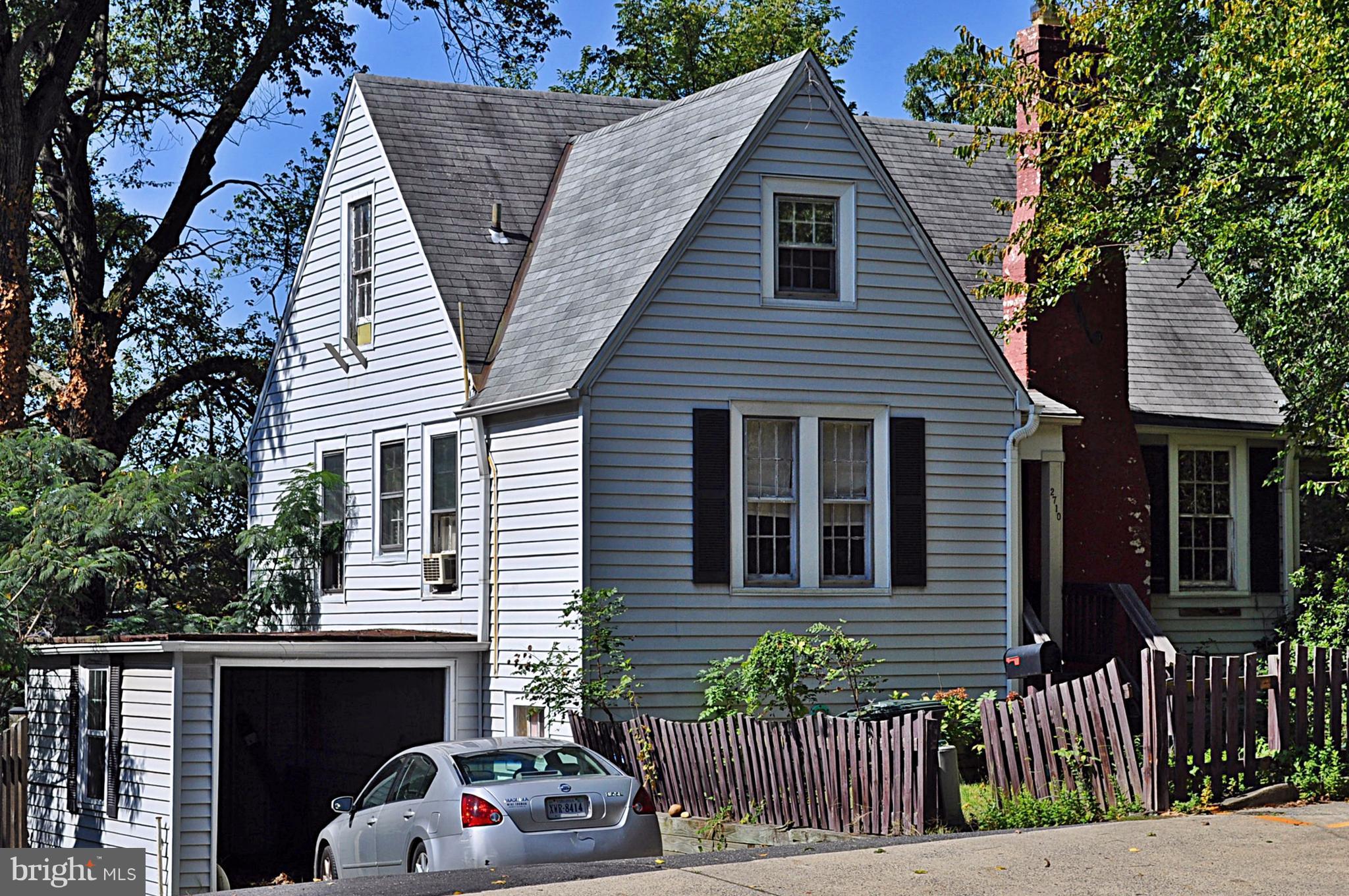 ARLINGTON RIDGE - Residential