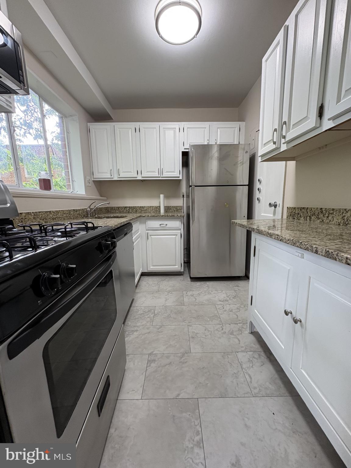 PARKSIDE CONDOMINIUMS - Residential