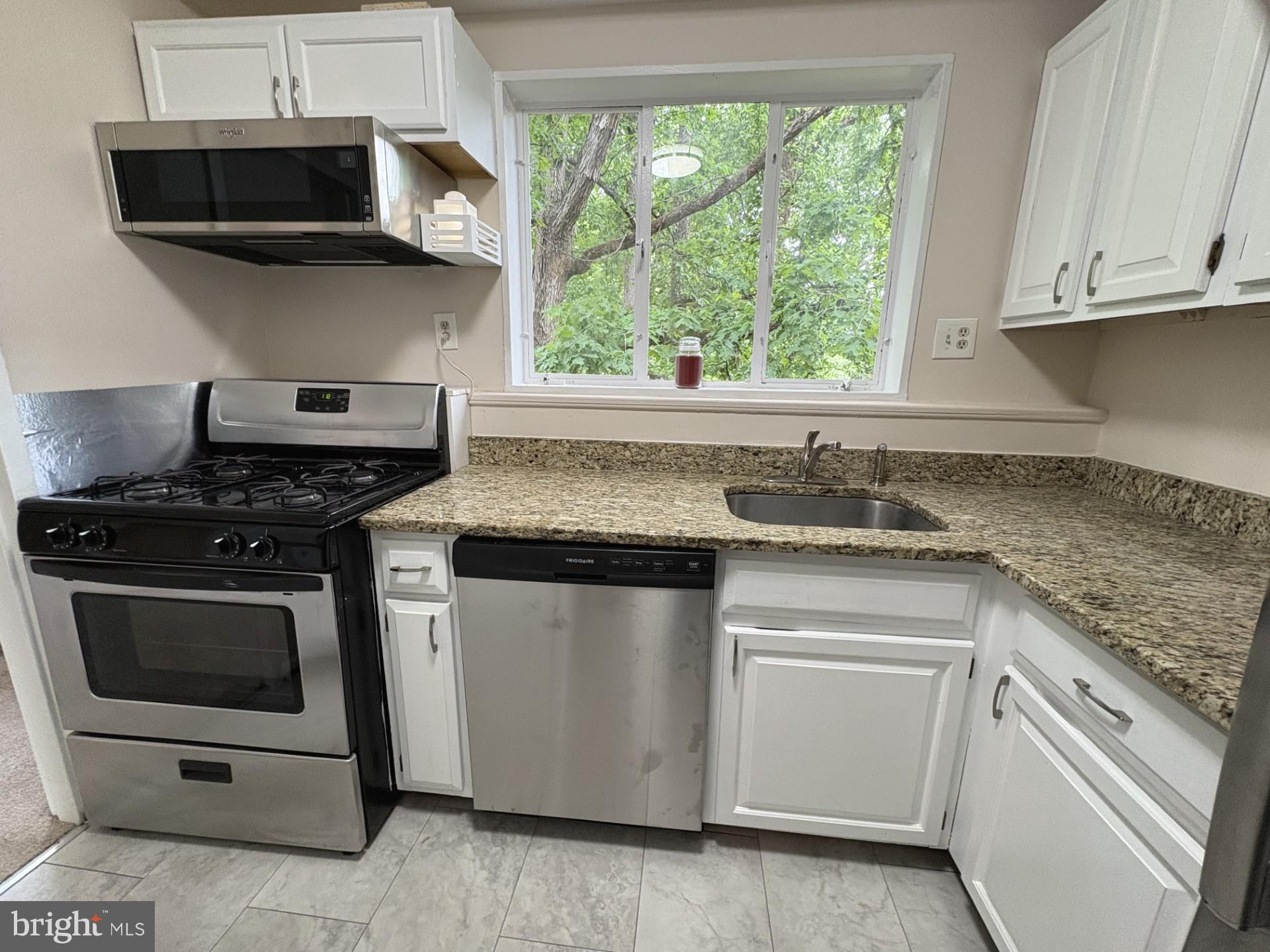 PARKSIDE CONDOMINIUMS - Residential