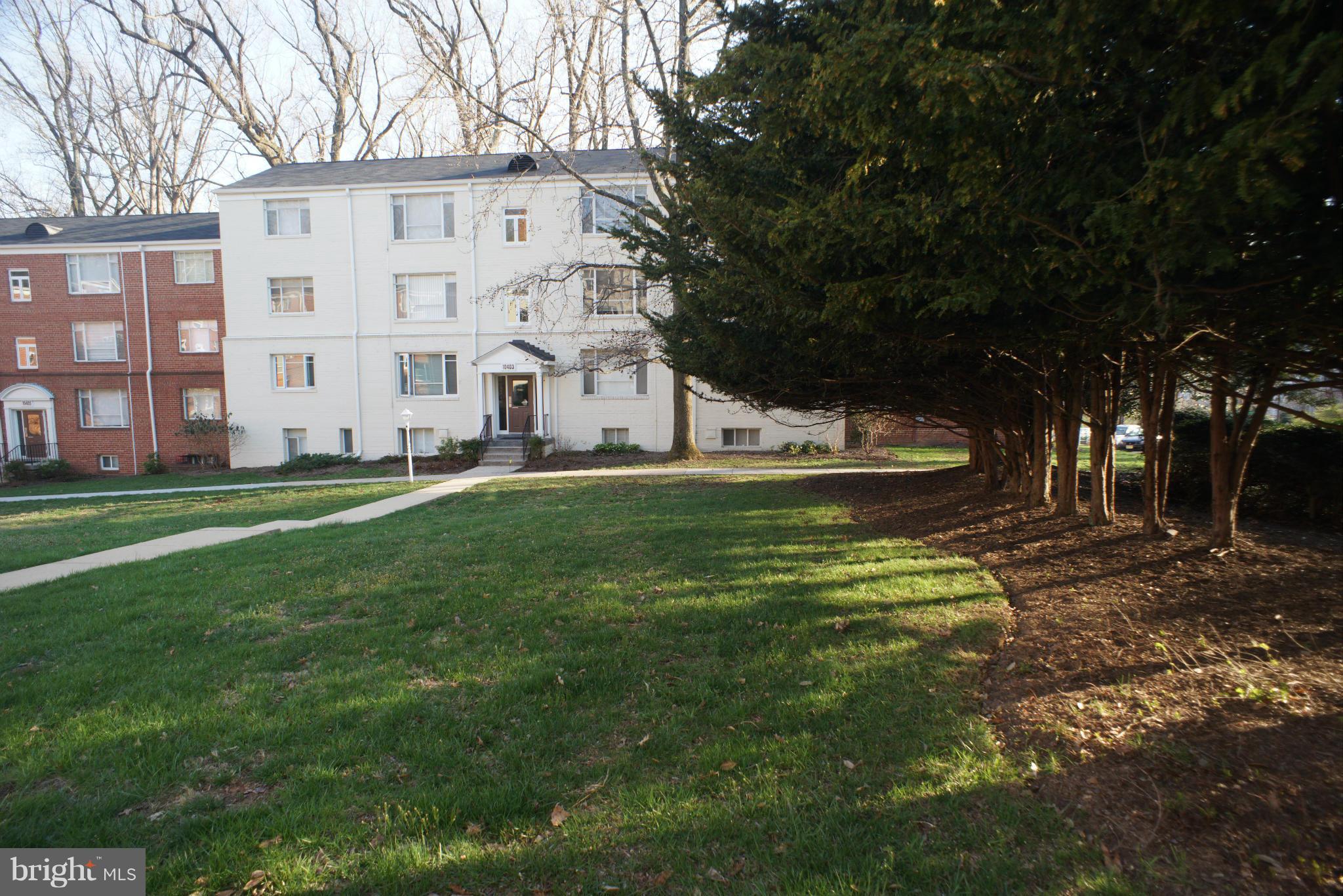 PARKSIDE CONDOMINIUMS - Residential