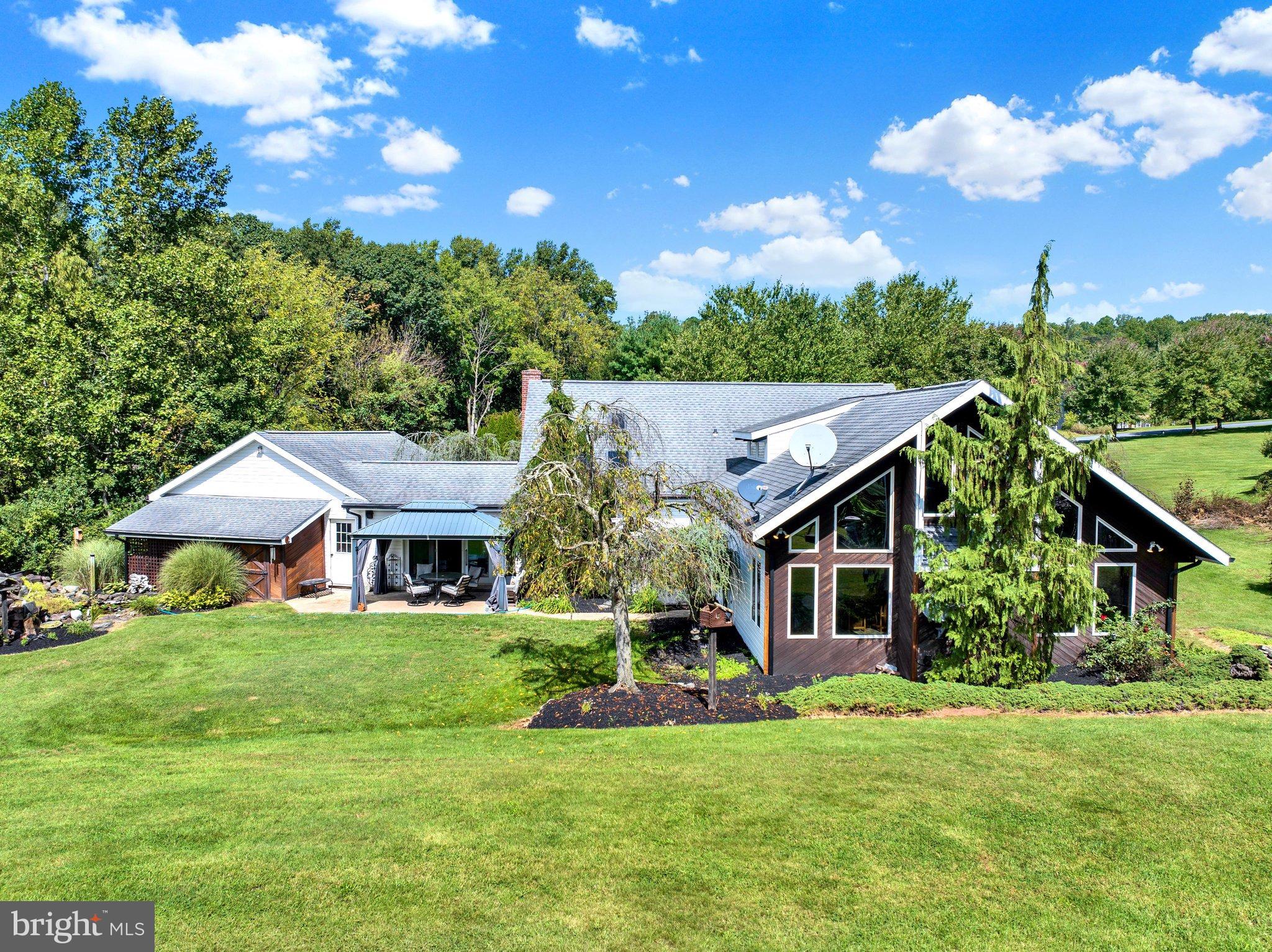 18 ARBOR ROAD
