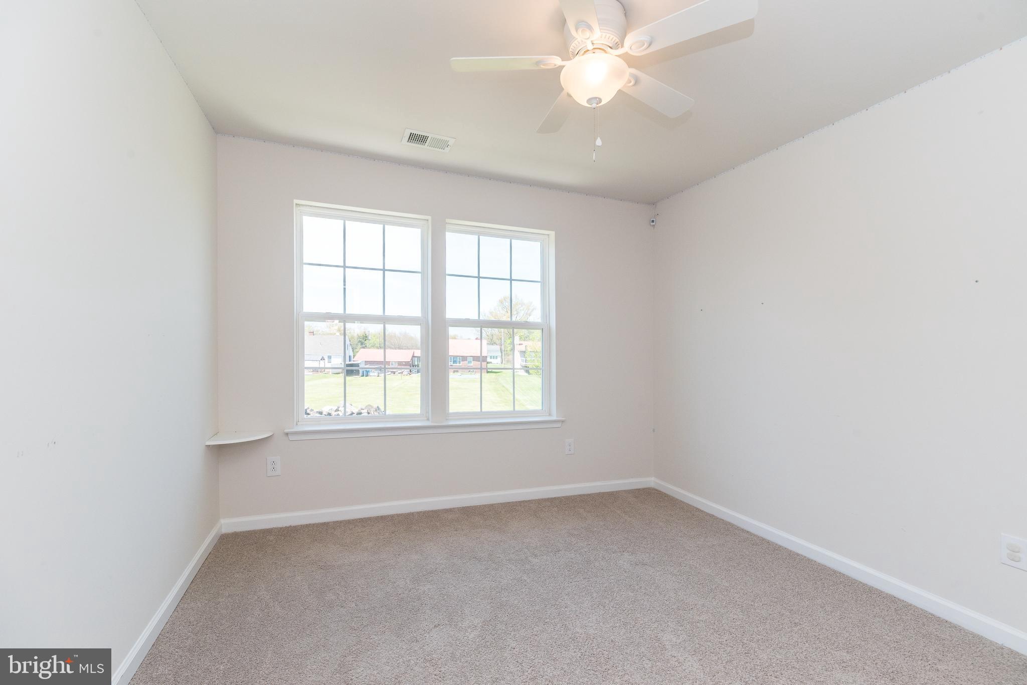 FONT HILL - Residential