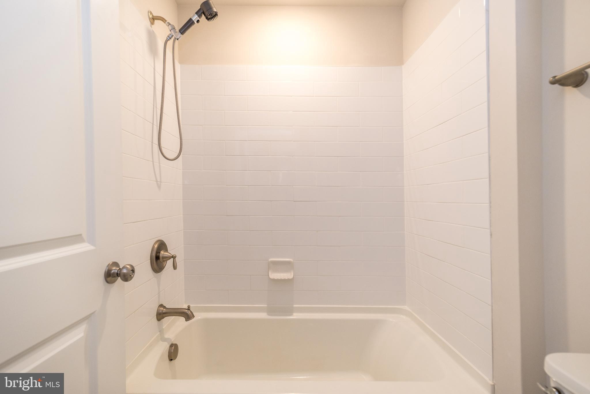 FONT HILL - Residential