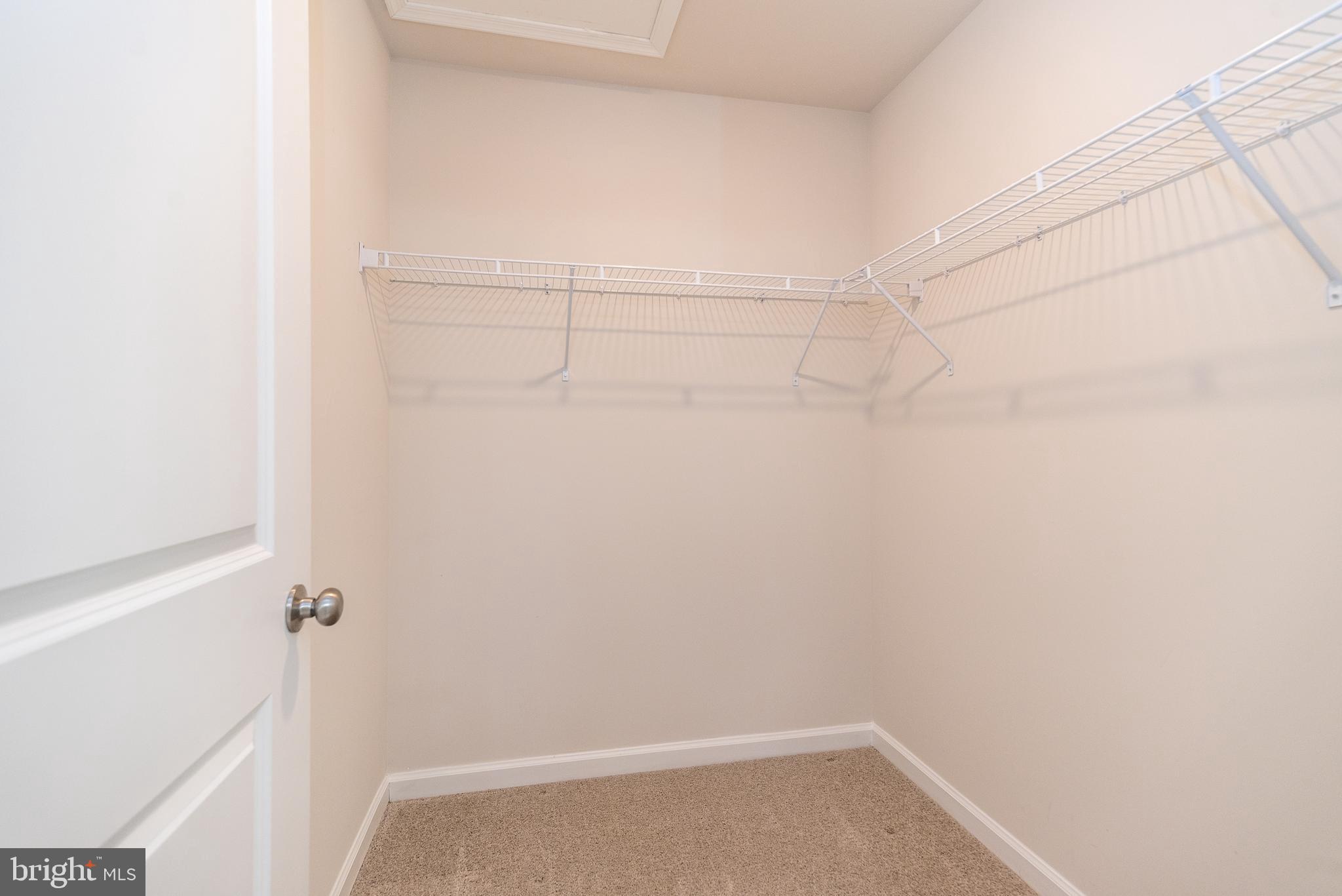 FONT HILL - Residential