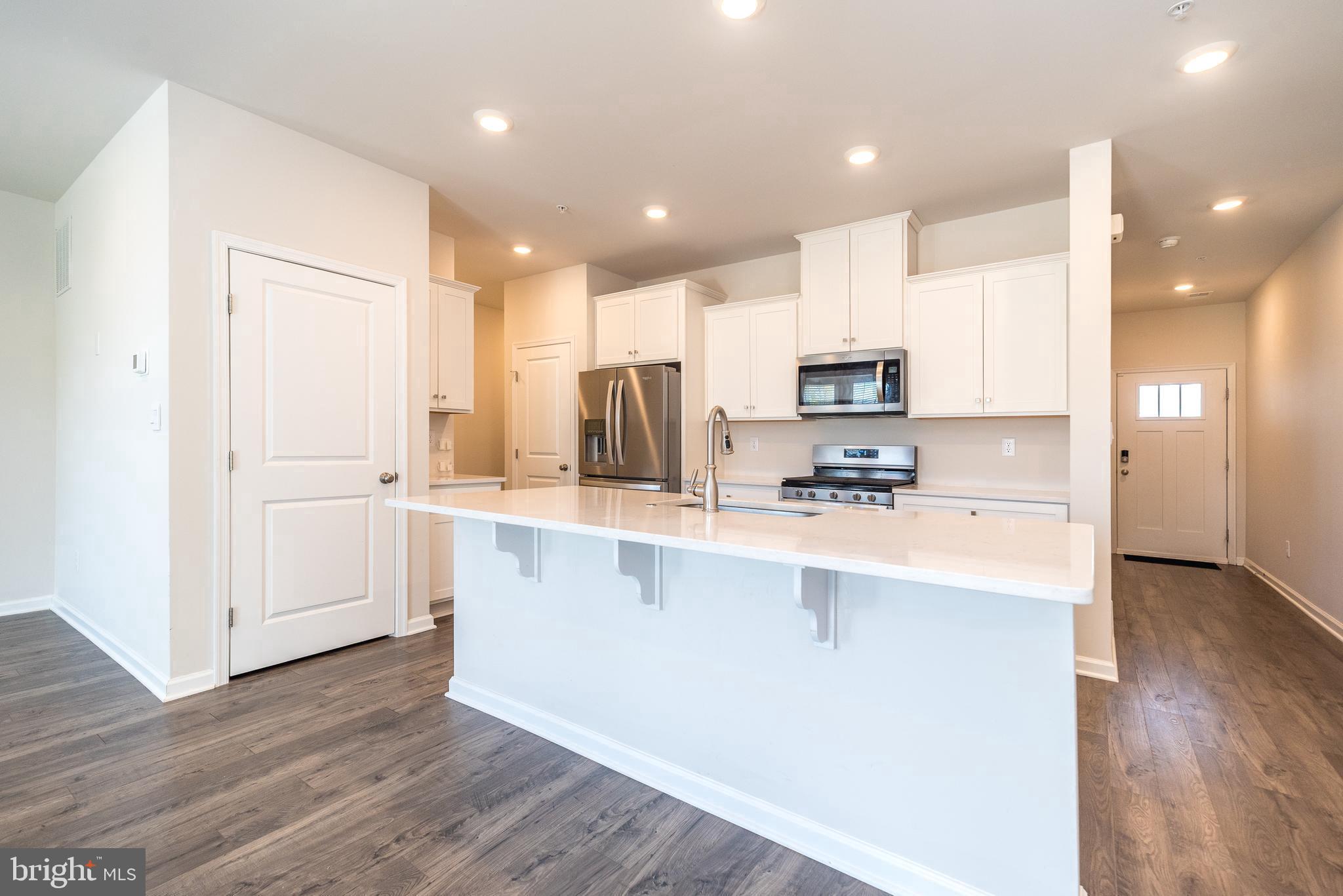 FONT HILL - Residential