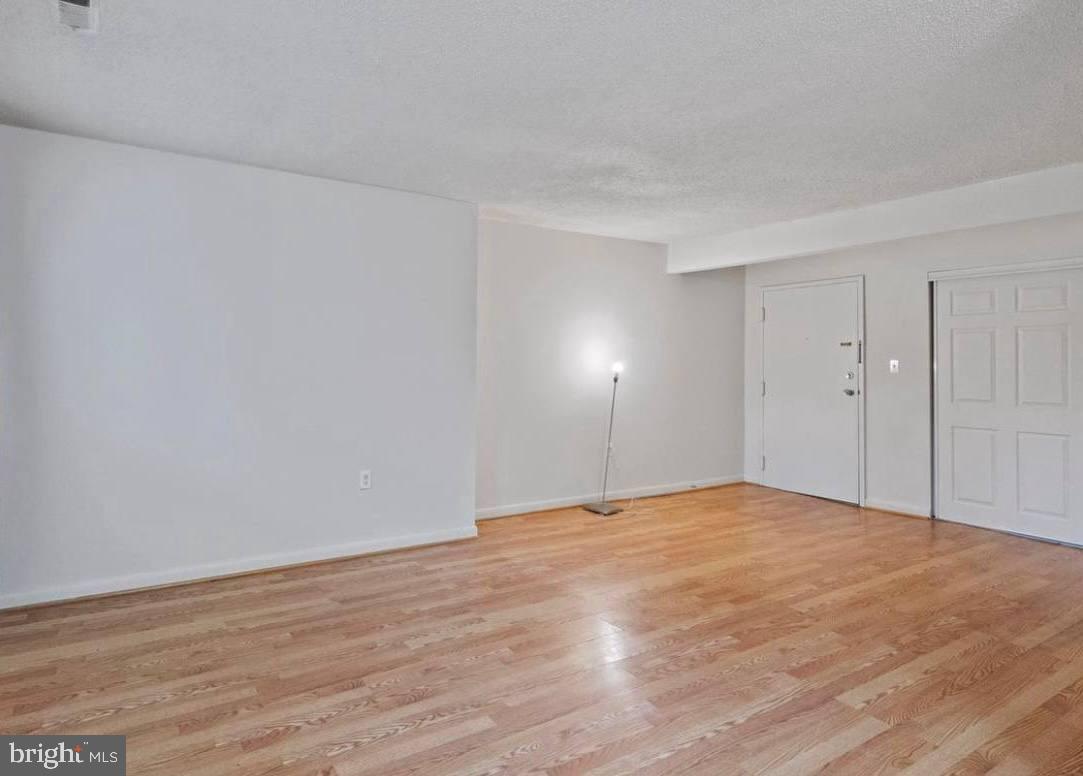 1 WINDBLOWN COURT 203