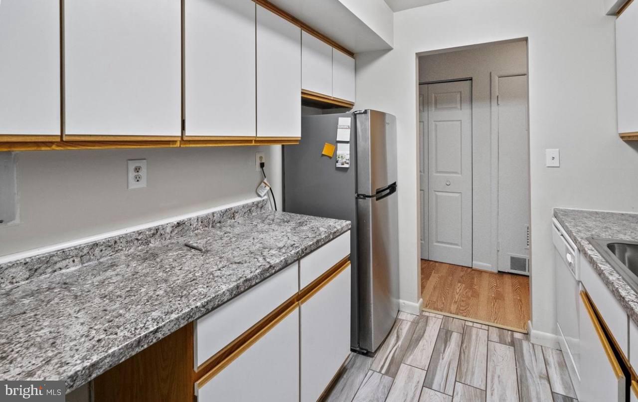 ROCKLAND RUN - Residential