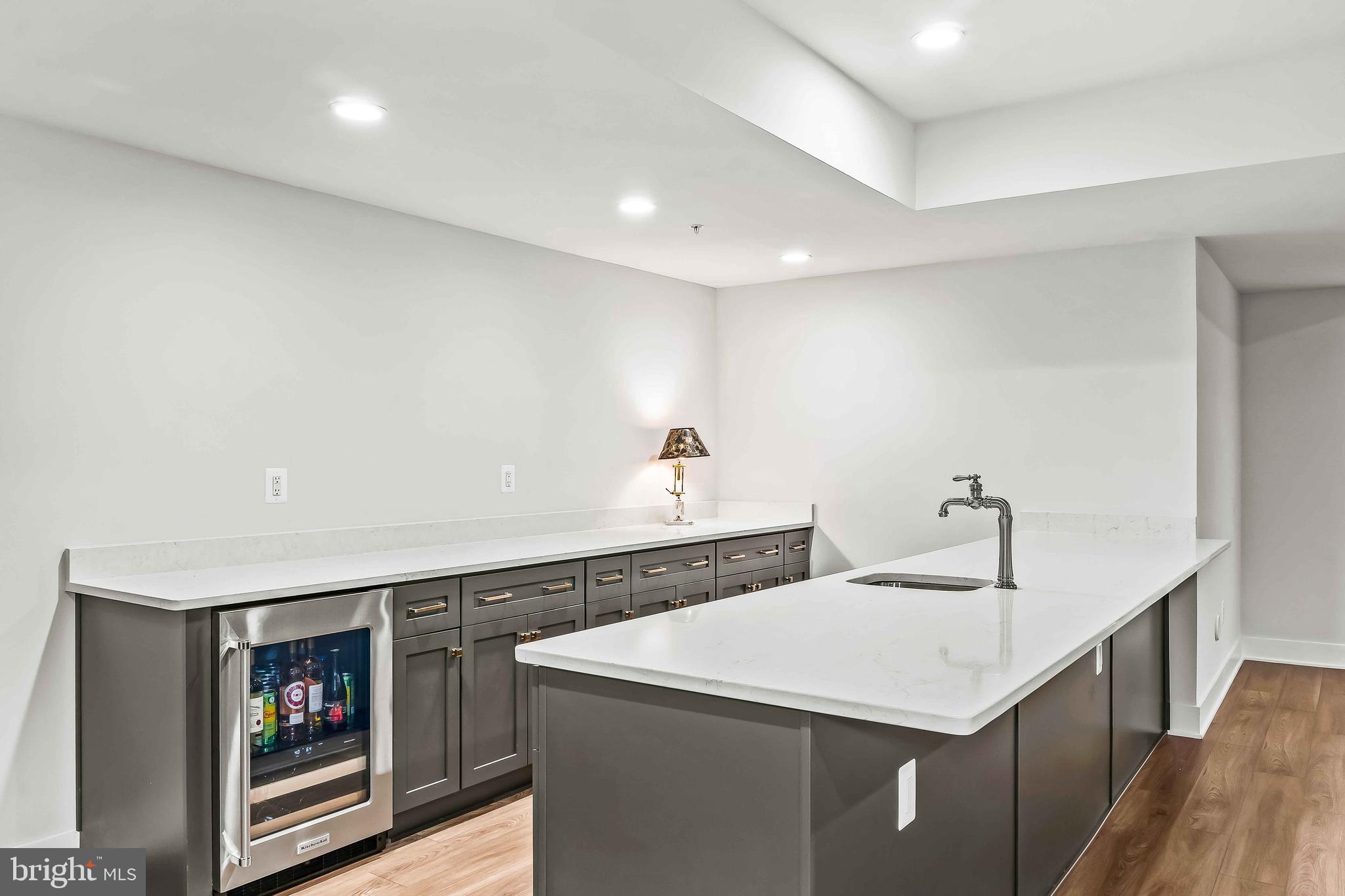 KINGSLEY WOODS - Residential