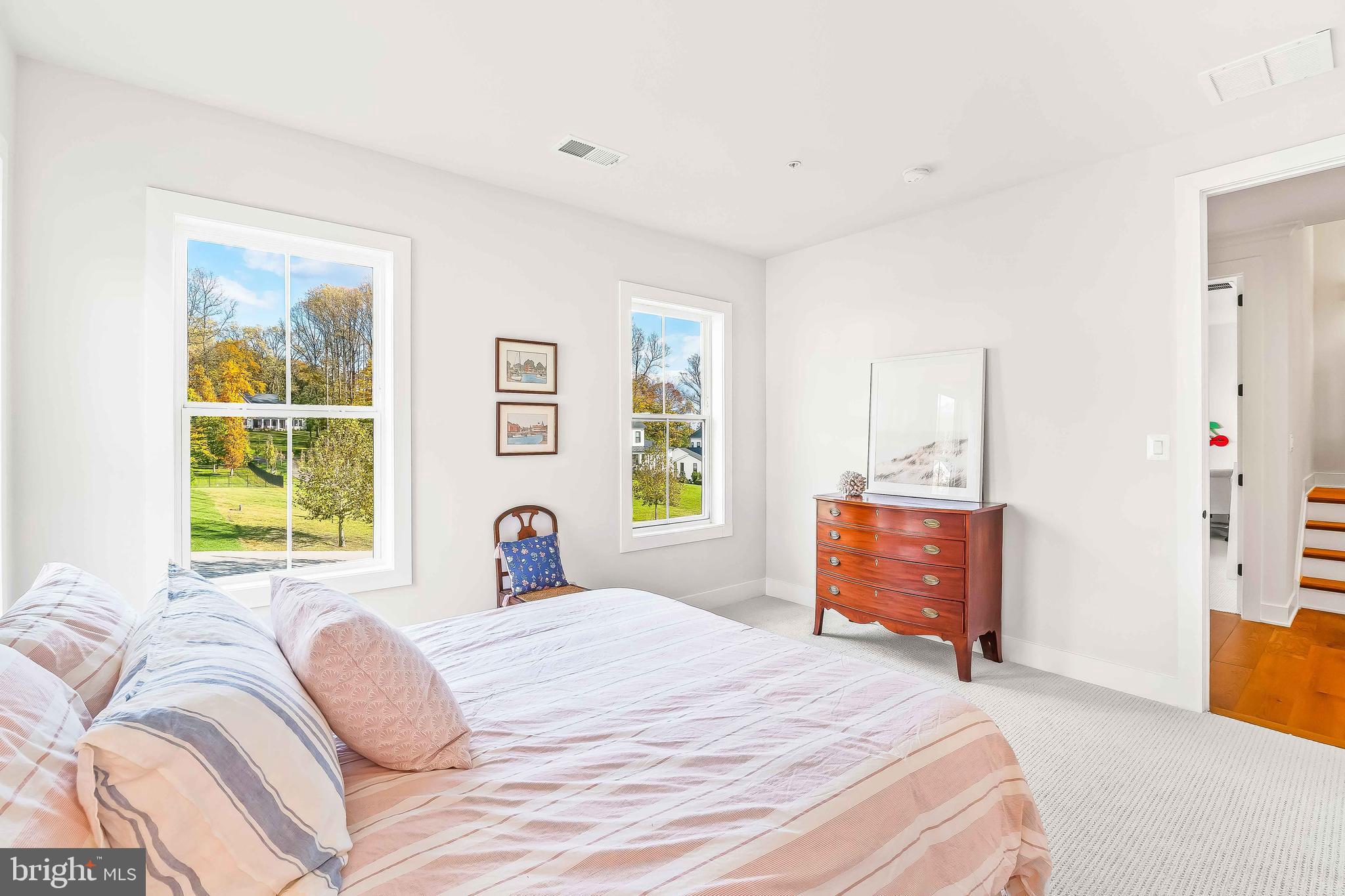 KINGSLEY WOODS - Residential