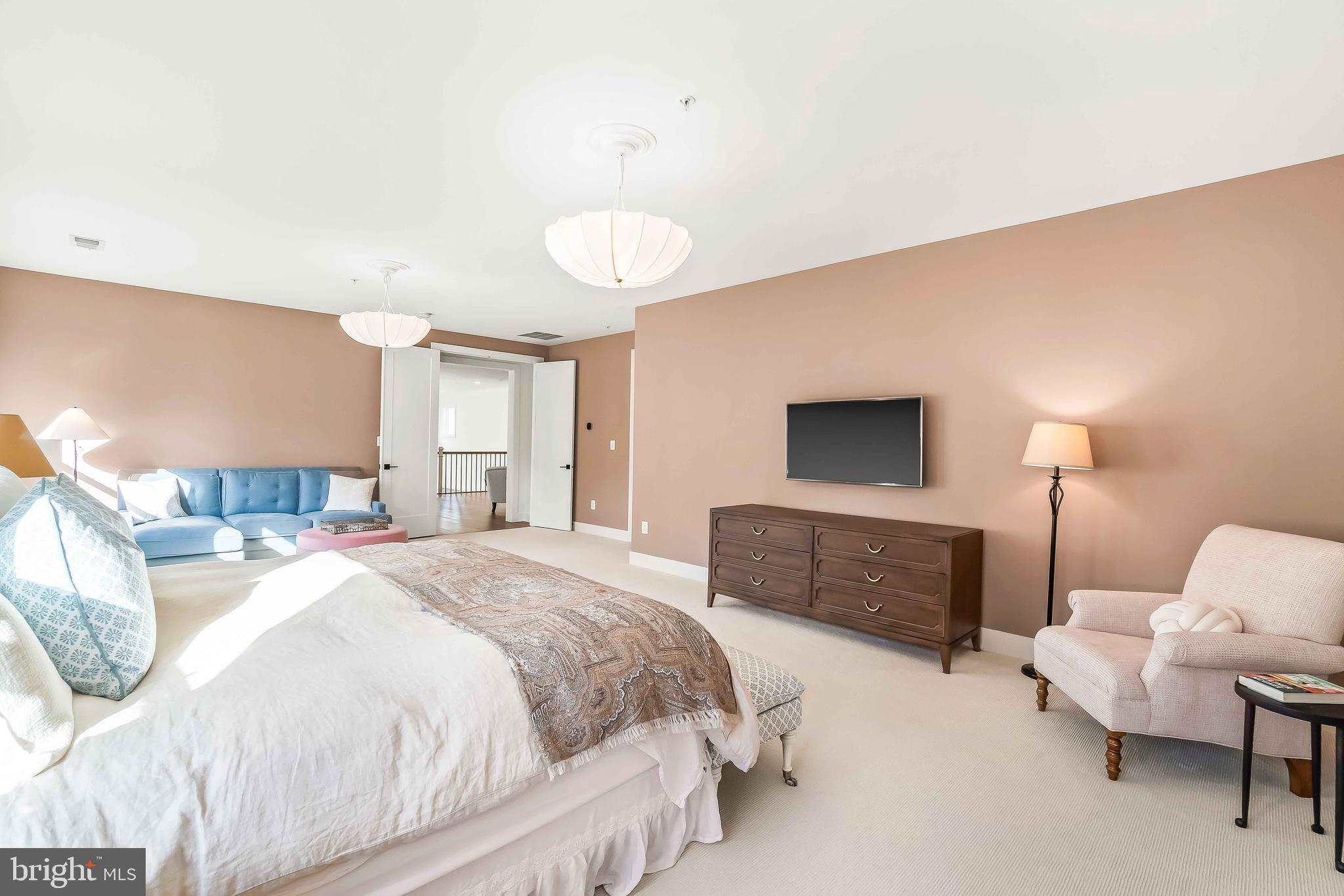 KINGSLEY WOODS - Residential