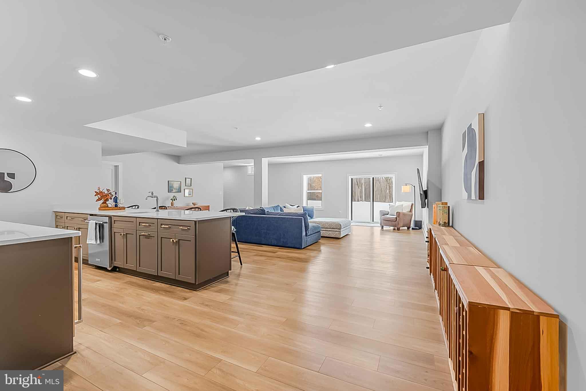 KINGSLEY WOODS - Residential