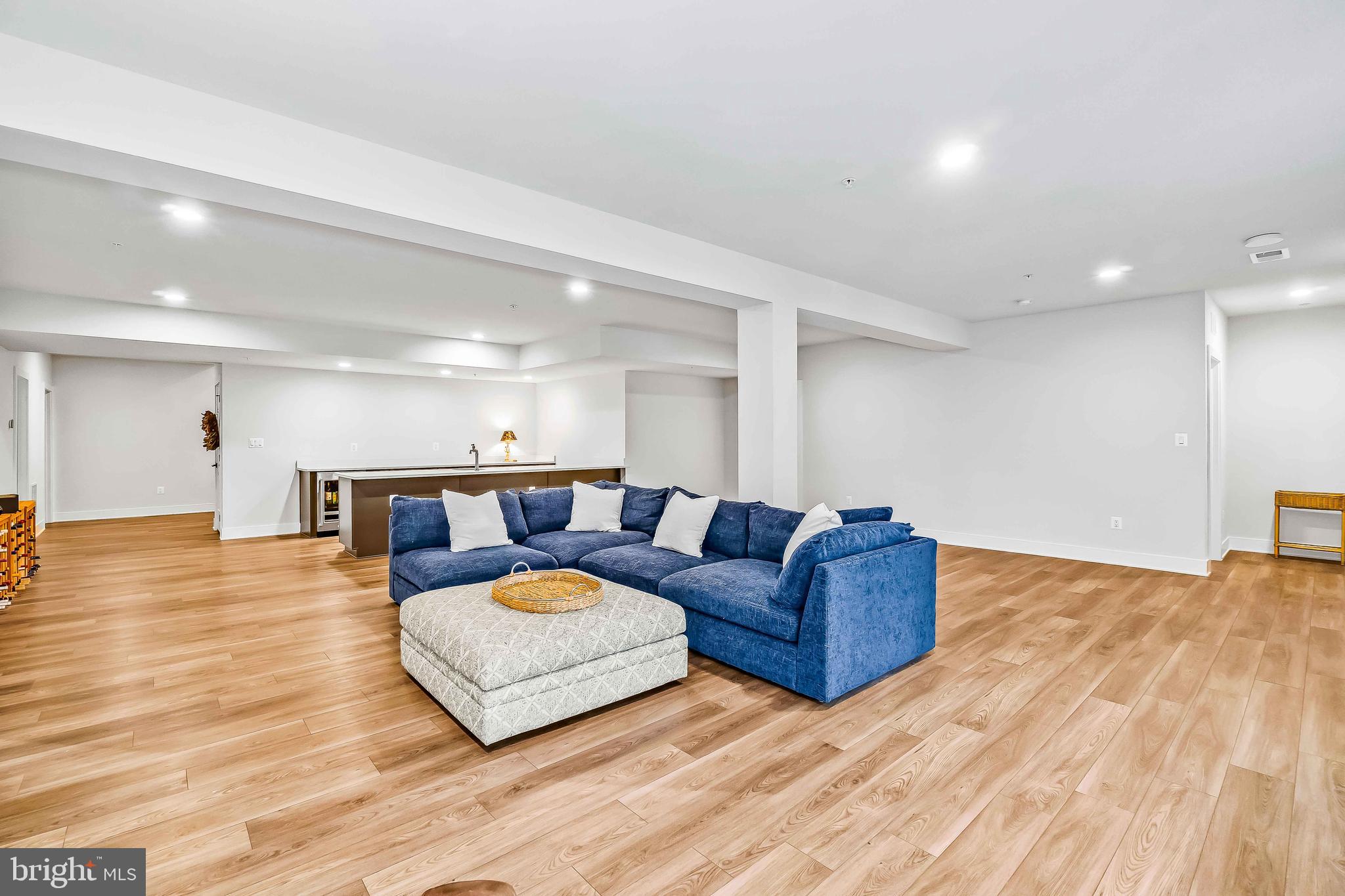 KINGSLEY WOODS - Residential