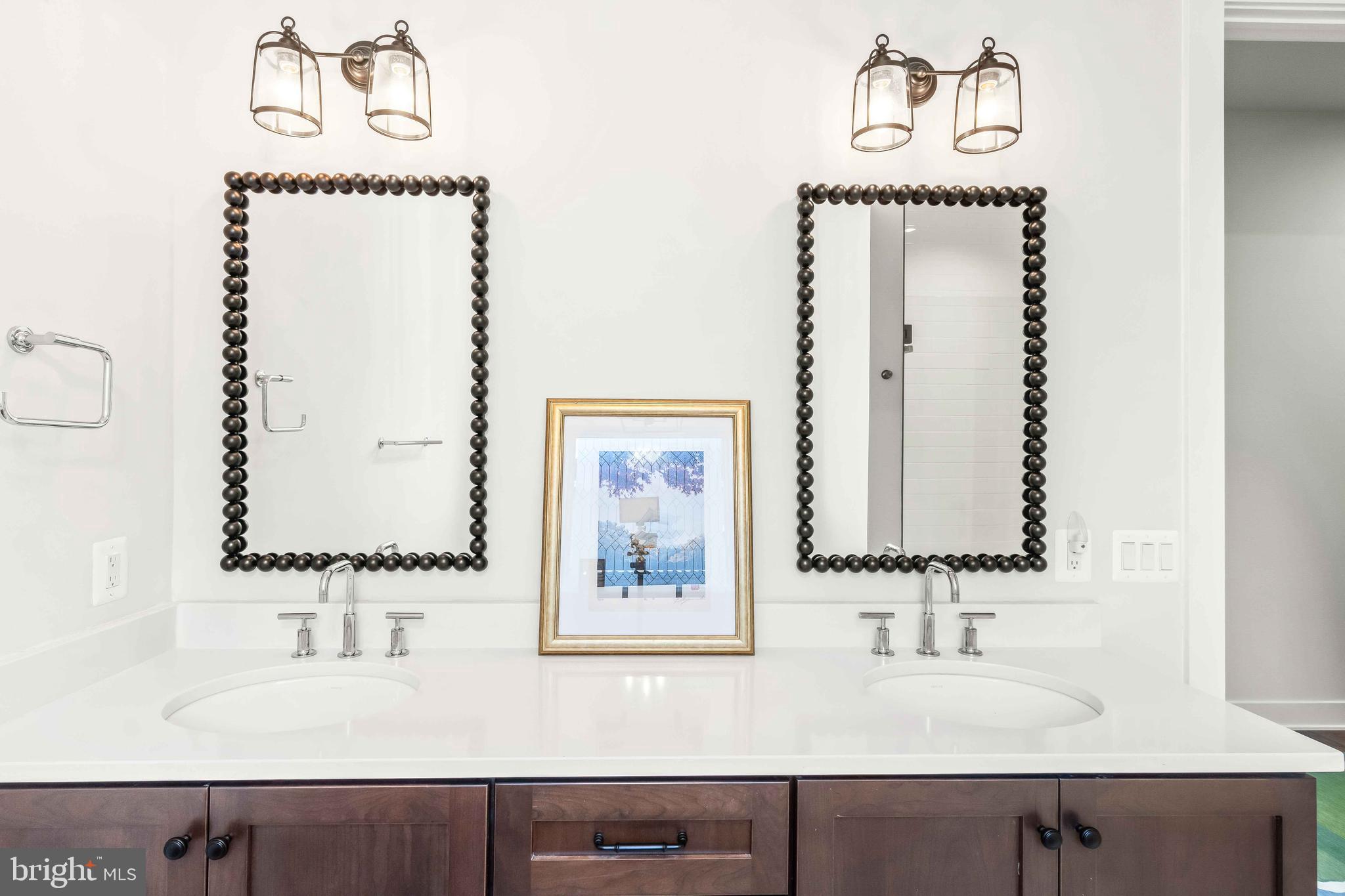 KINGSLEY WOODS - Residential