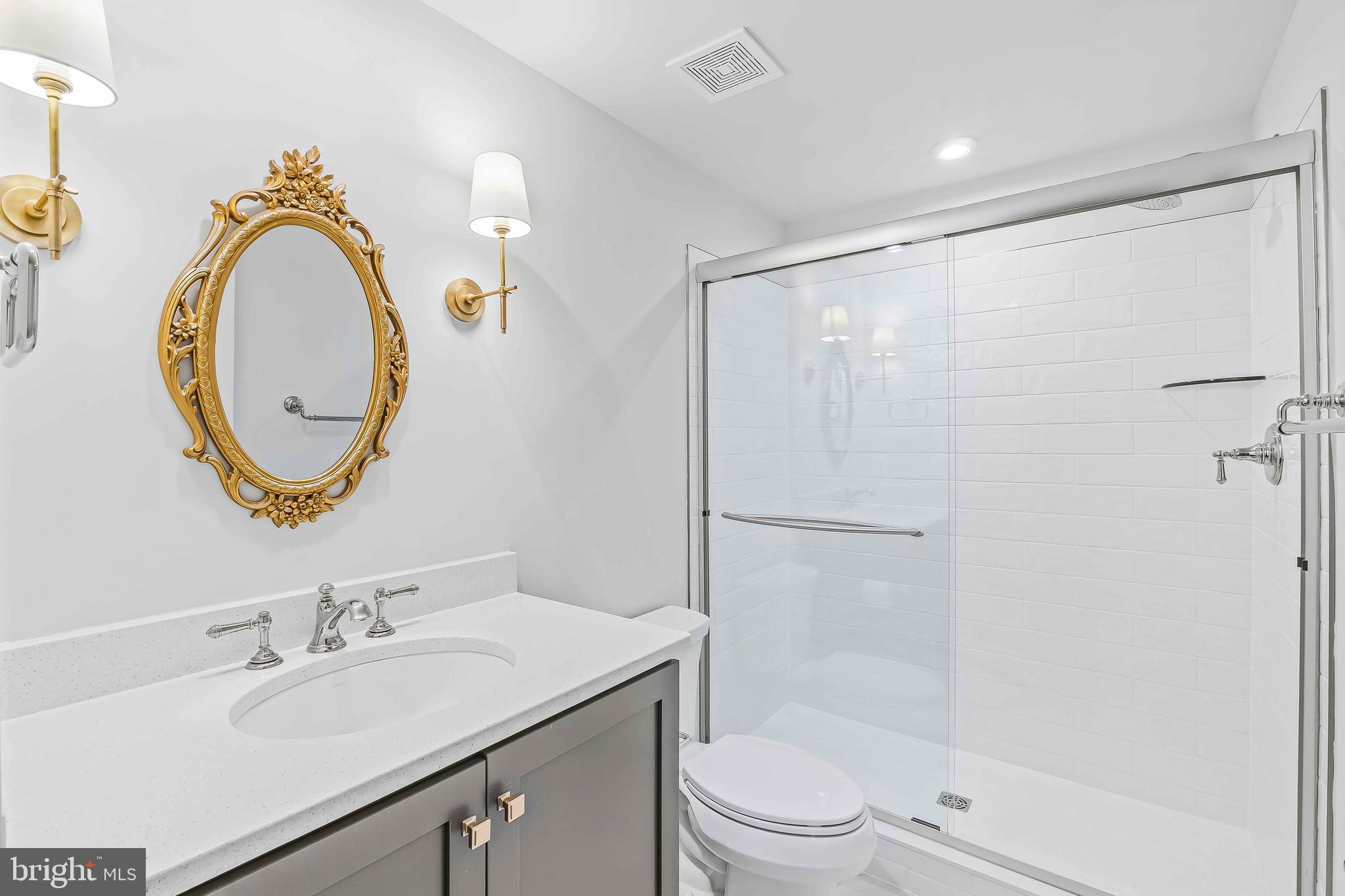 KINGSLEY WOODS - Residential