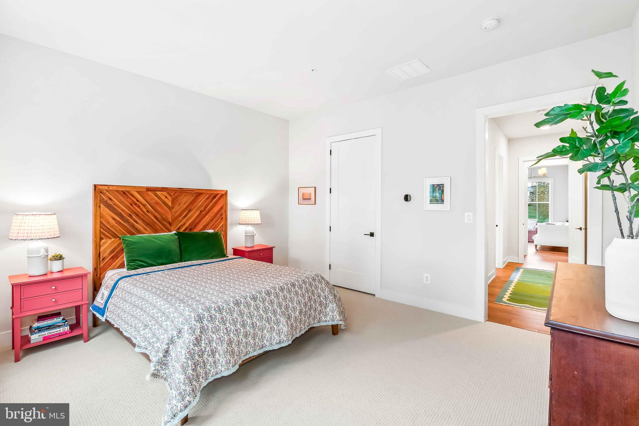 KINGSLEY WOODS - Residential